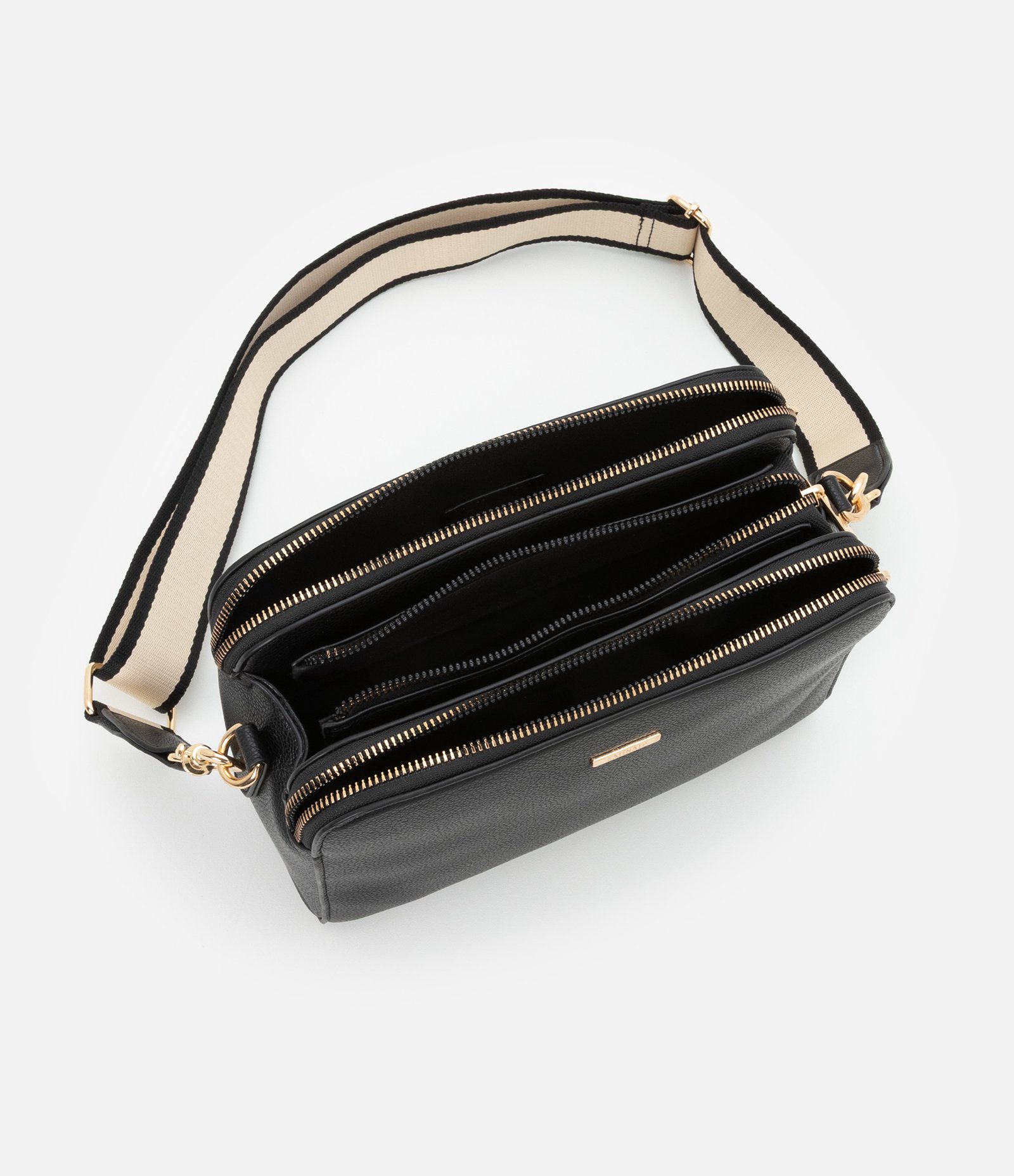 Bolsa Transversal Média em PU com Alça Gorgorão Preto 6