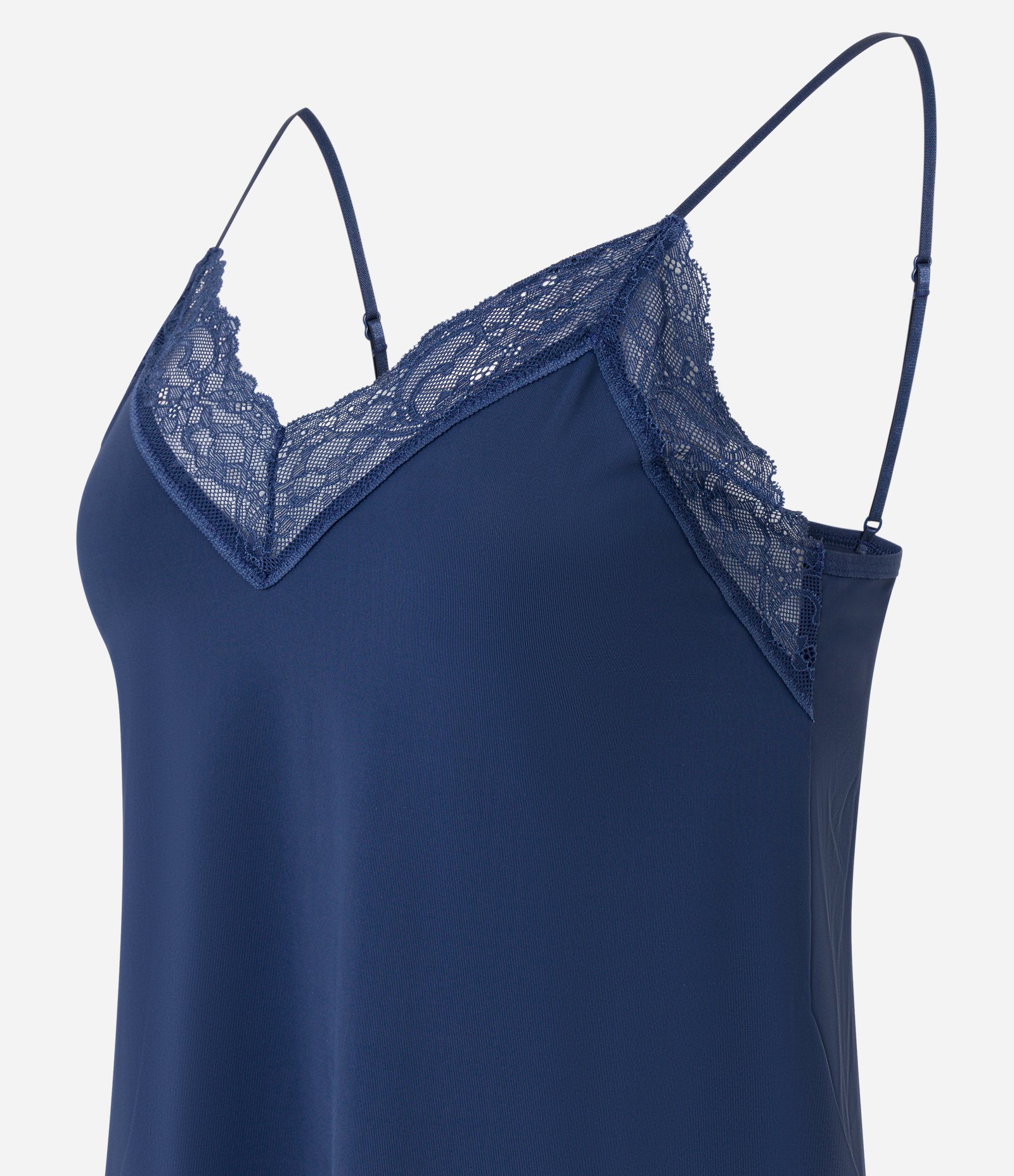 Pijama Short Doll Alcinha em Poliamida com Detalhes Rendados 6