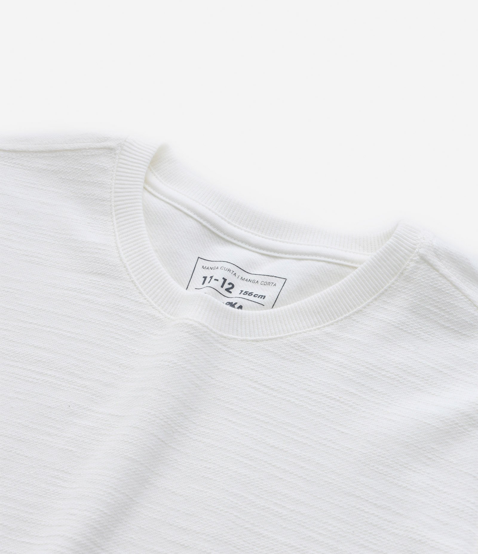 Camiseta Comfort Infantil Texturizada em Malha Flamê - Tam 5 a 14 anos Branco 4