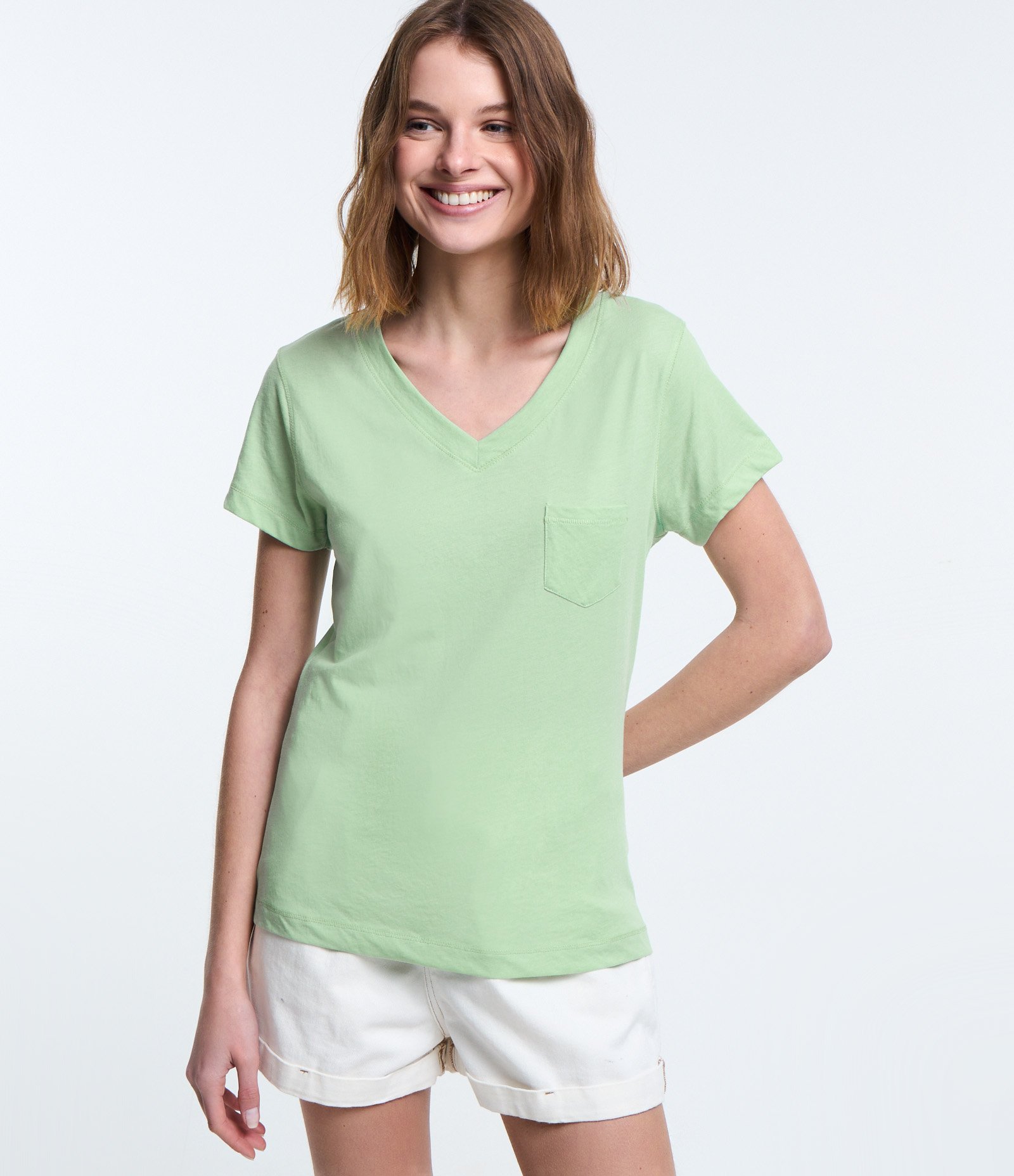 Blusa Básica em Algodão com Bolsinho Frontal Verde Menta 4