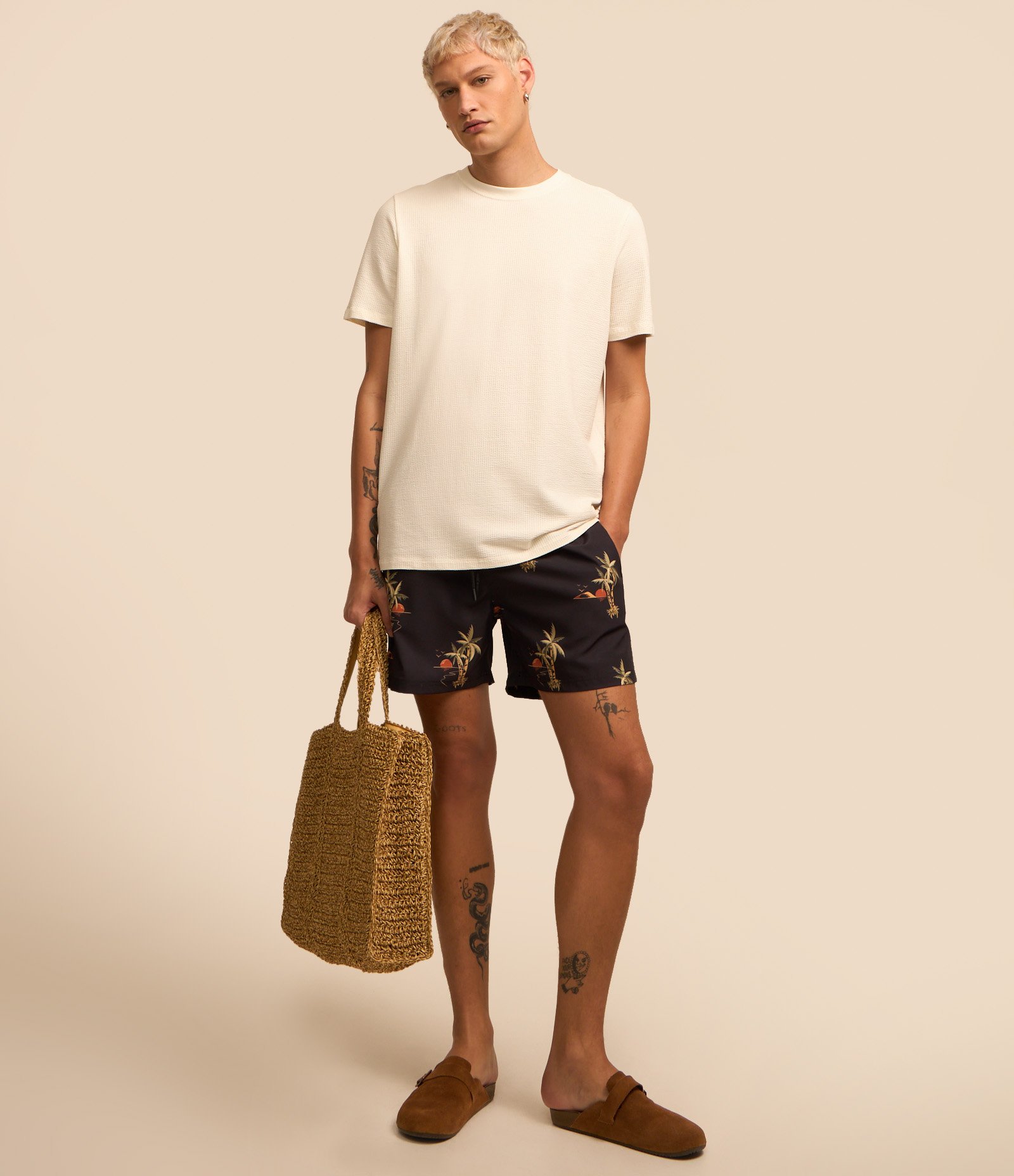 Camiseta Regular em Ana Ruga com Textura Branco 2