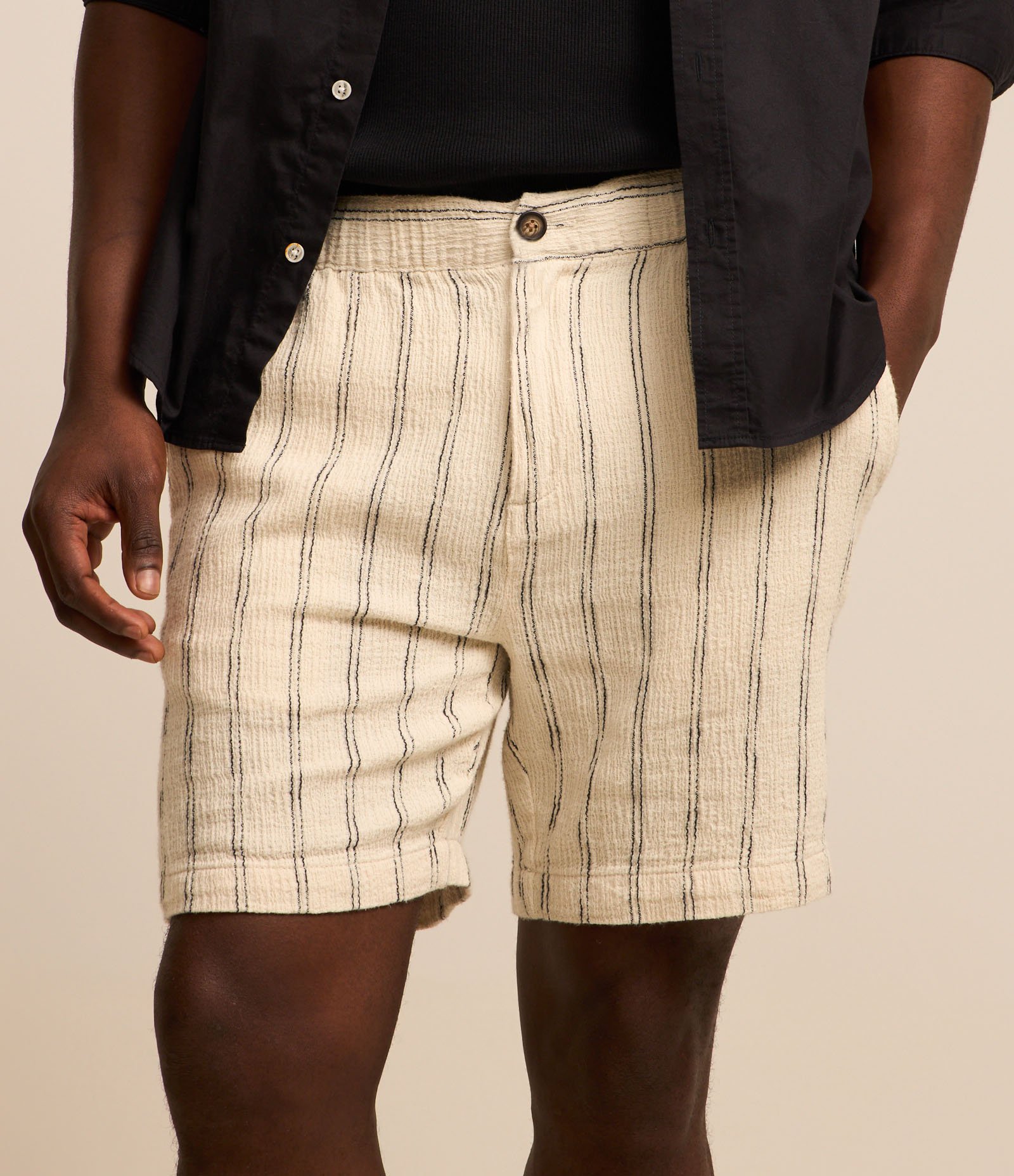 Bermuda em Tela Texturizada com Cordão Interno Off White 3