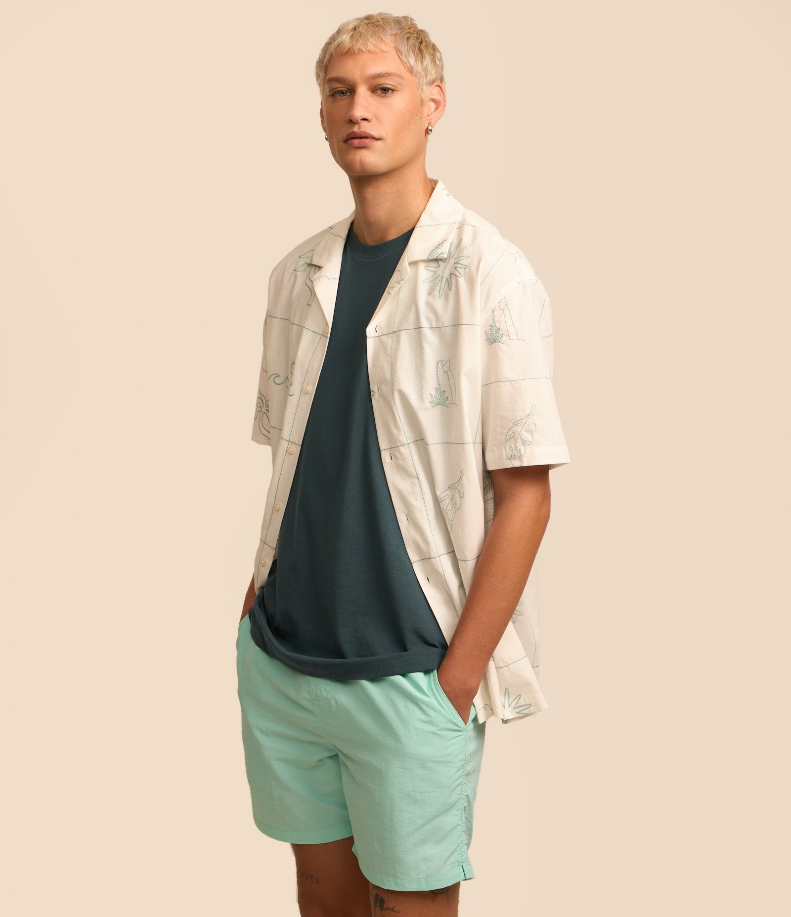 Bermuda Básica em Microfibra com Cós Elástico 2