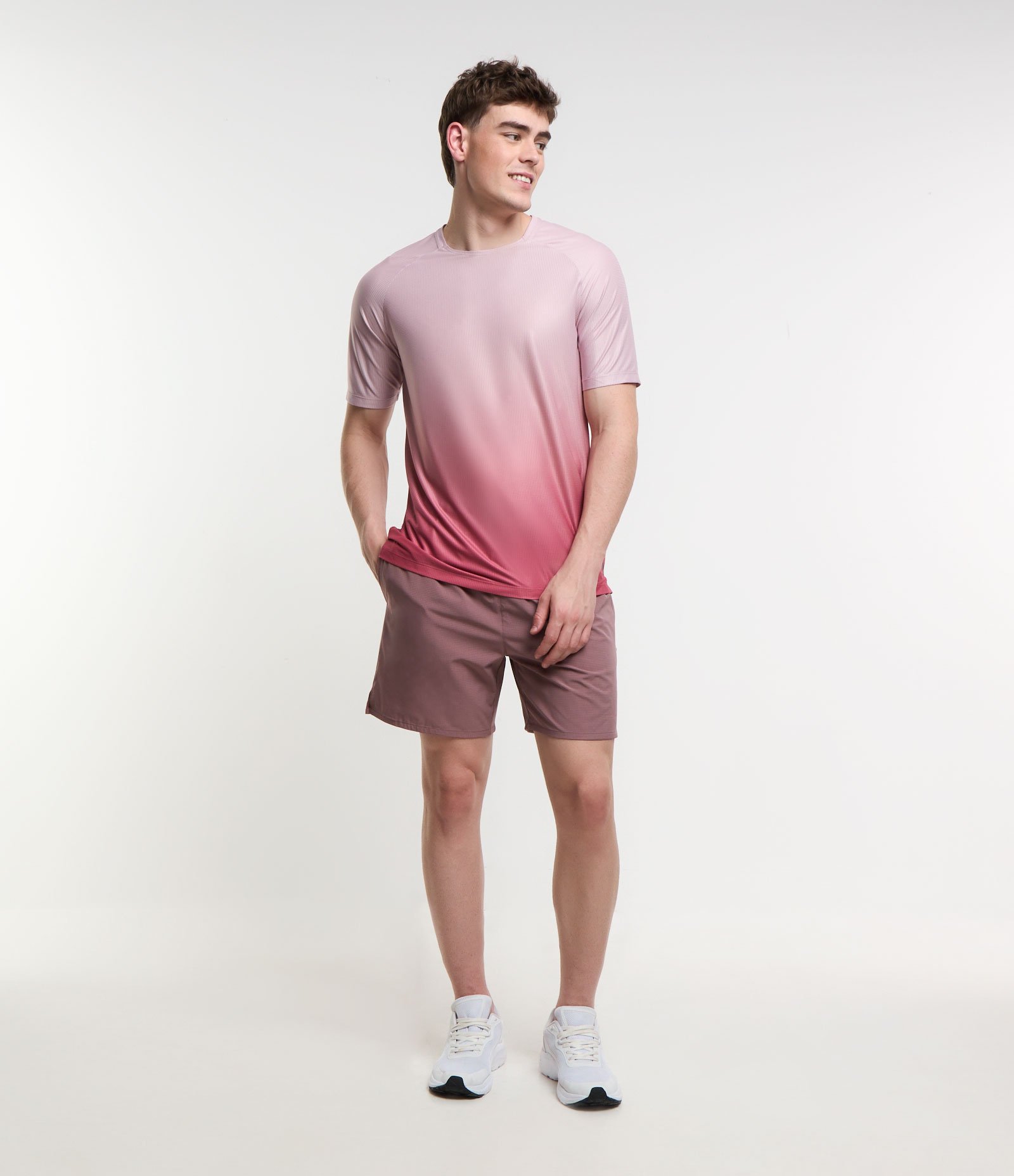 Camiseta Esportiva em Tecnologia Dry Degrade Rosa 2