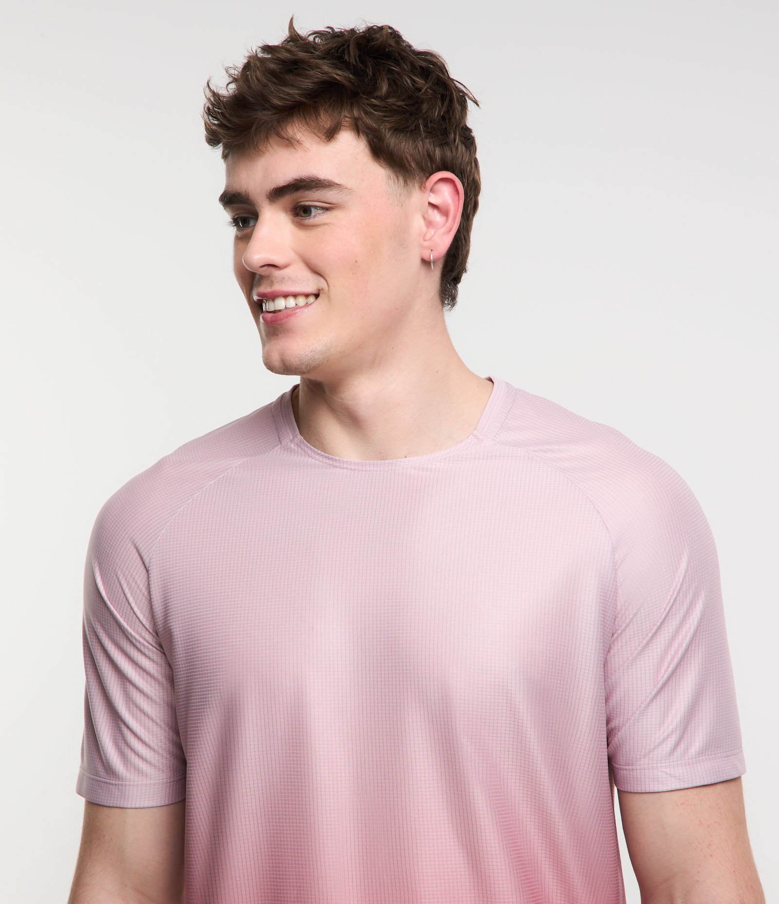 Camiseta Esportiva em Tecnologia Dry Degrade Rosa 4