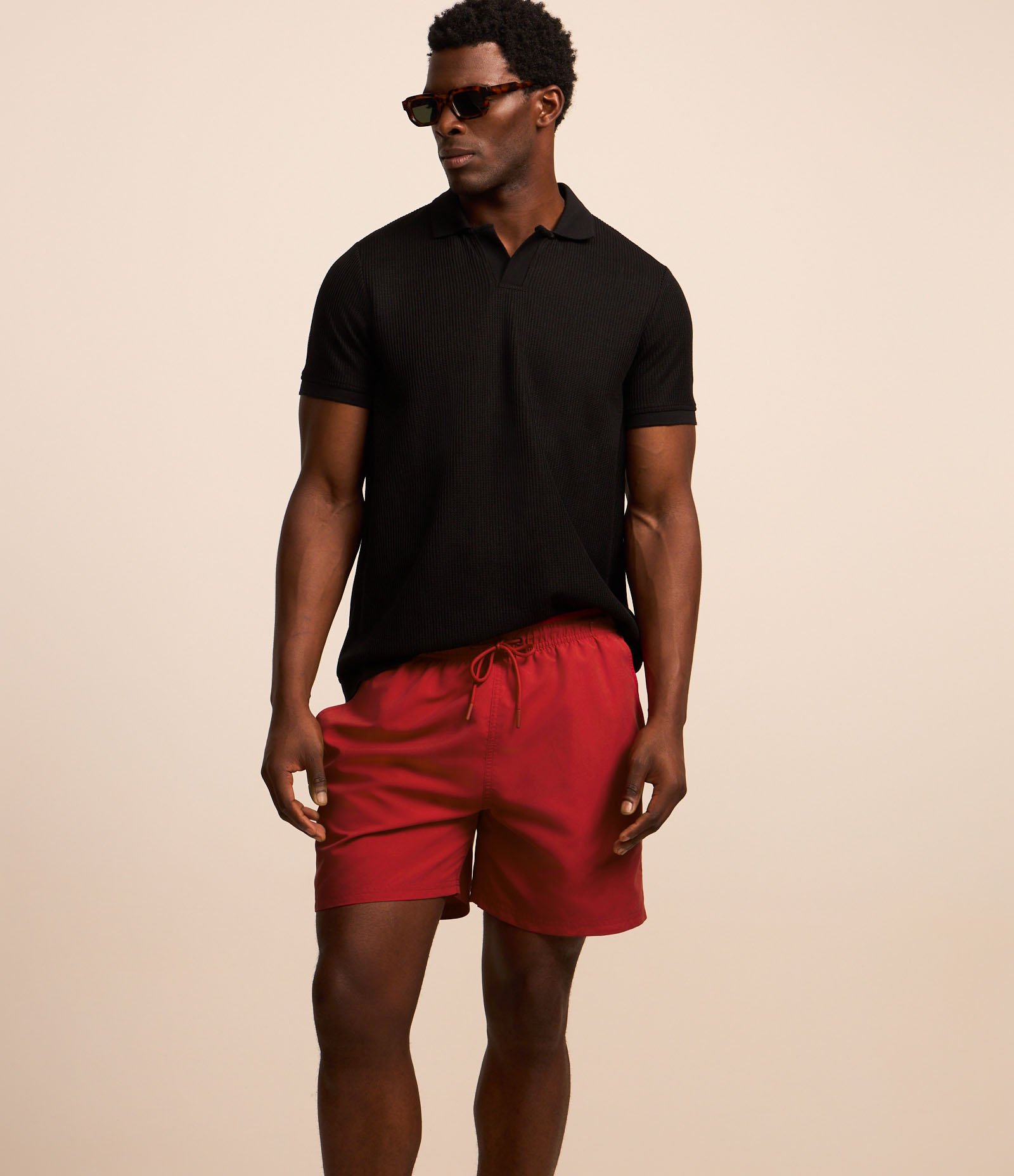 Bermuda de Banho em Microfibra com Cós Elástico e Bolsos 2