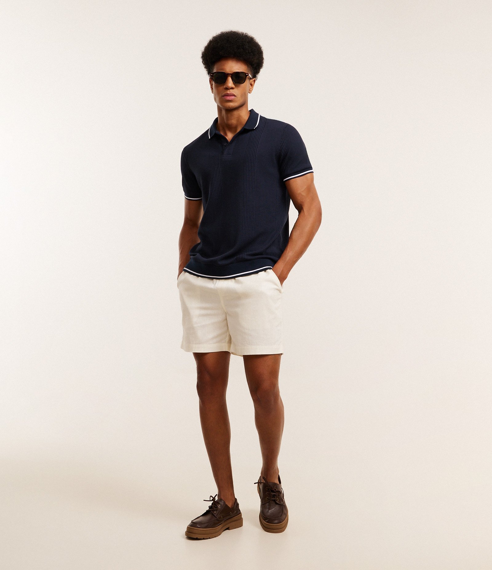 Polo Regular com Textura de Listras e Frisos Contrastantes Azul 2