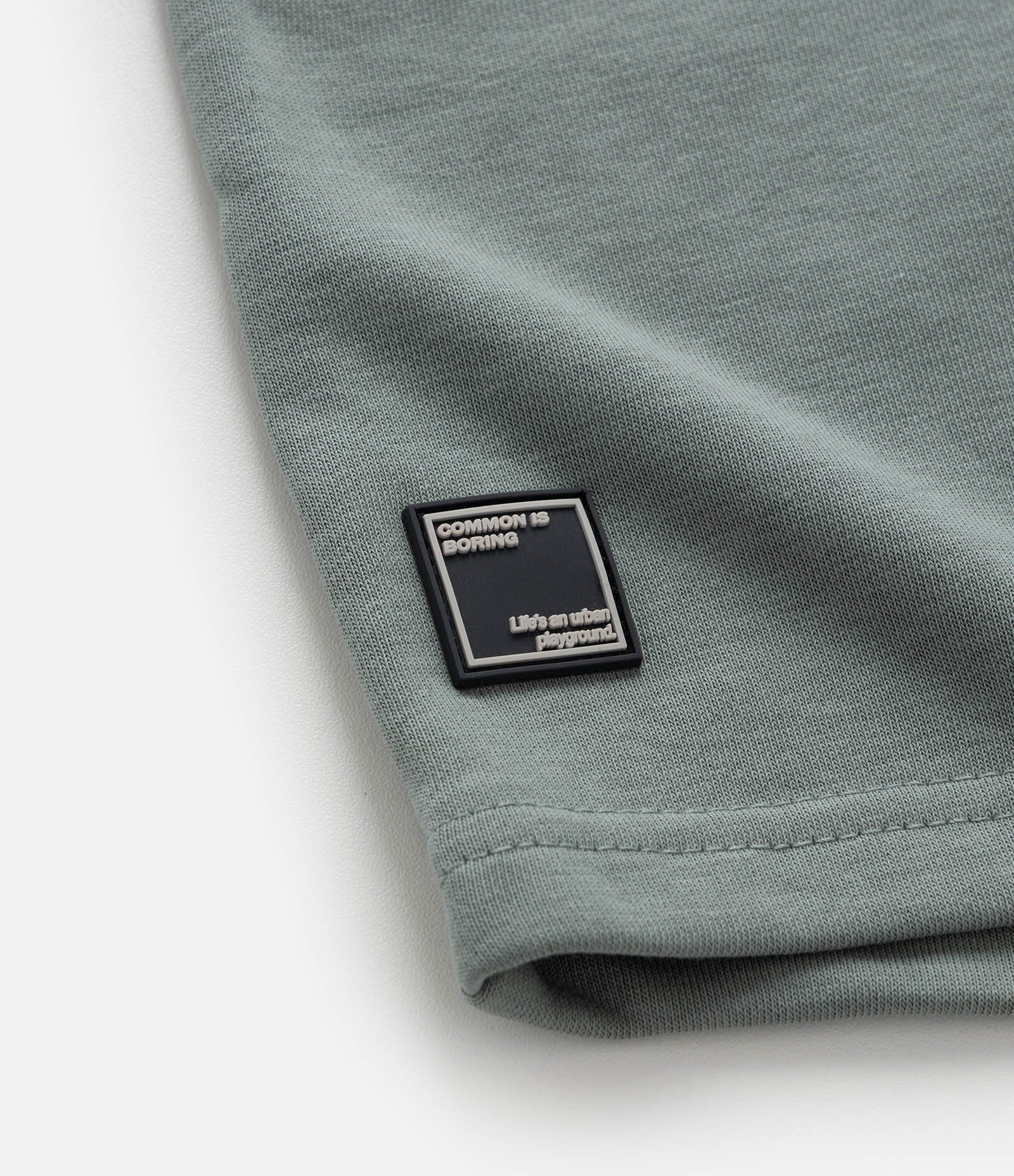 Bermuda Infantil em Moletom com Bolsos - Tam 5 a 14 Anos Verde 6