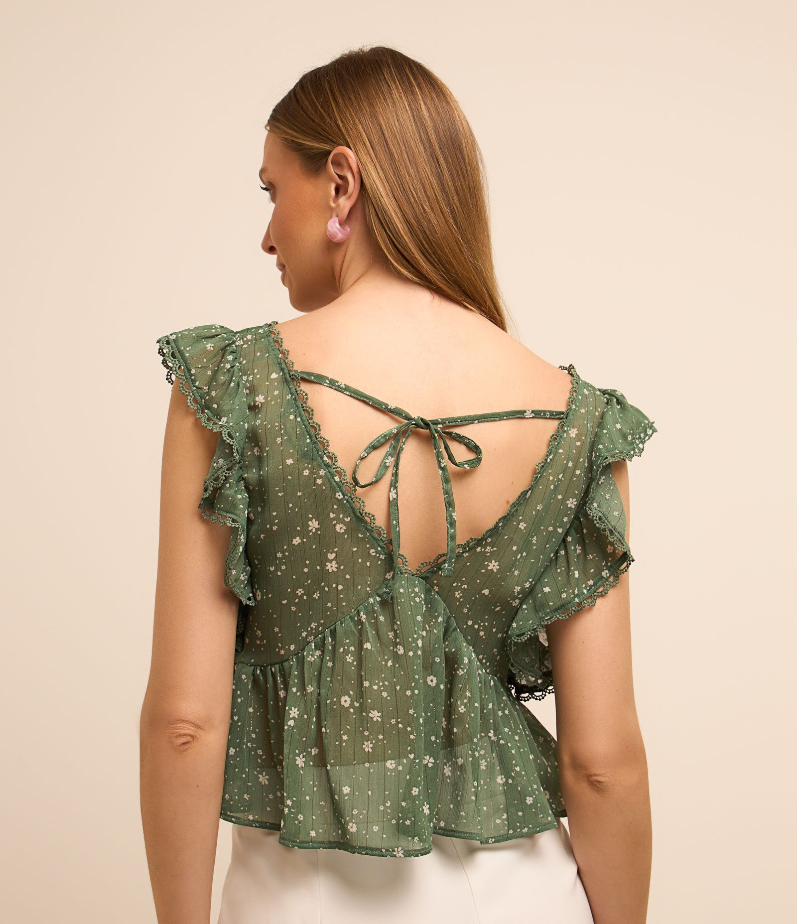 Blusa em Chiffon Texturizado com Babados e Estampa Floral Liberty Verde 3