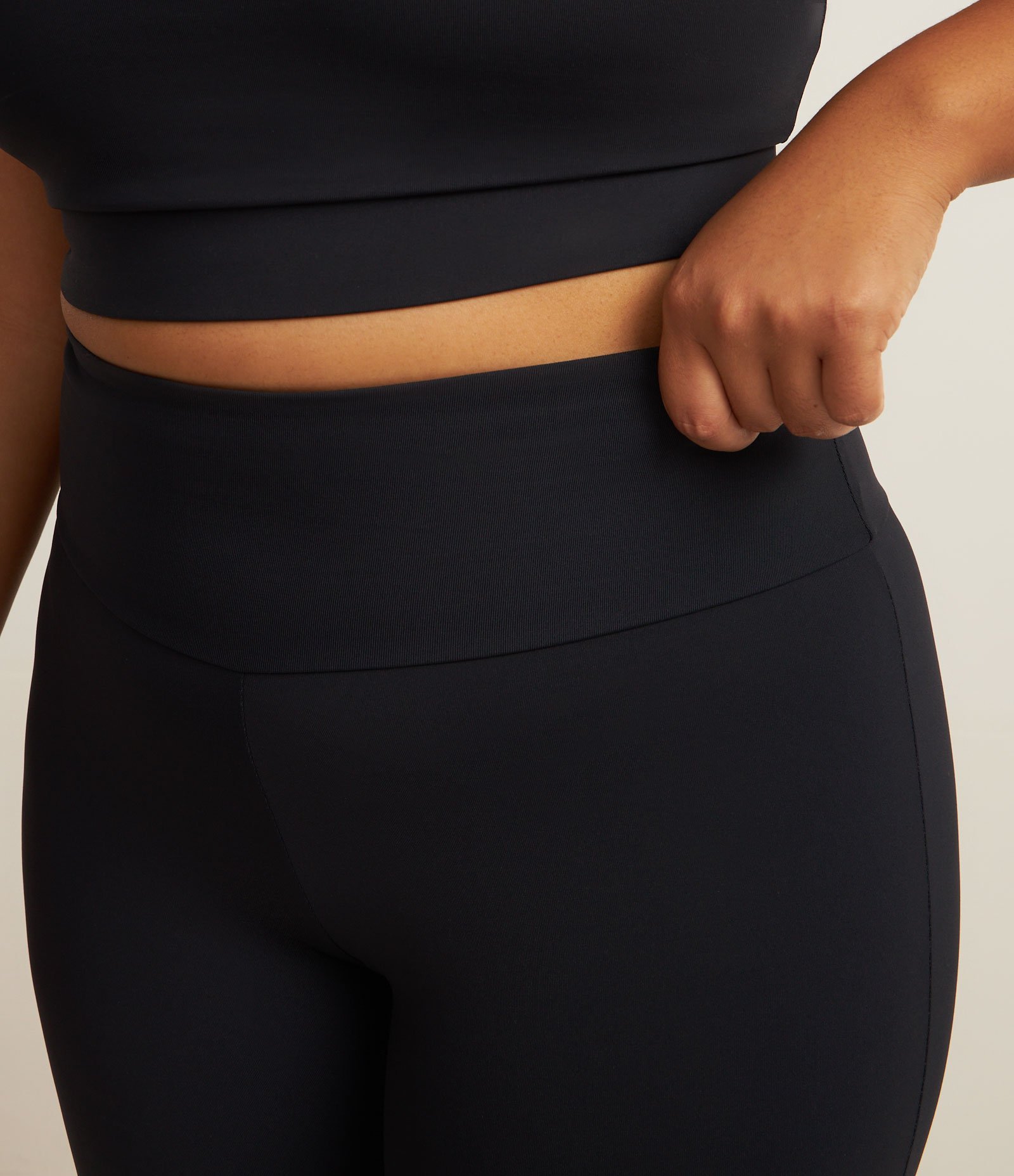 Calça Bailarina Esportiva Tecnologia Dry Curve & Plus Size Preto 4