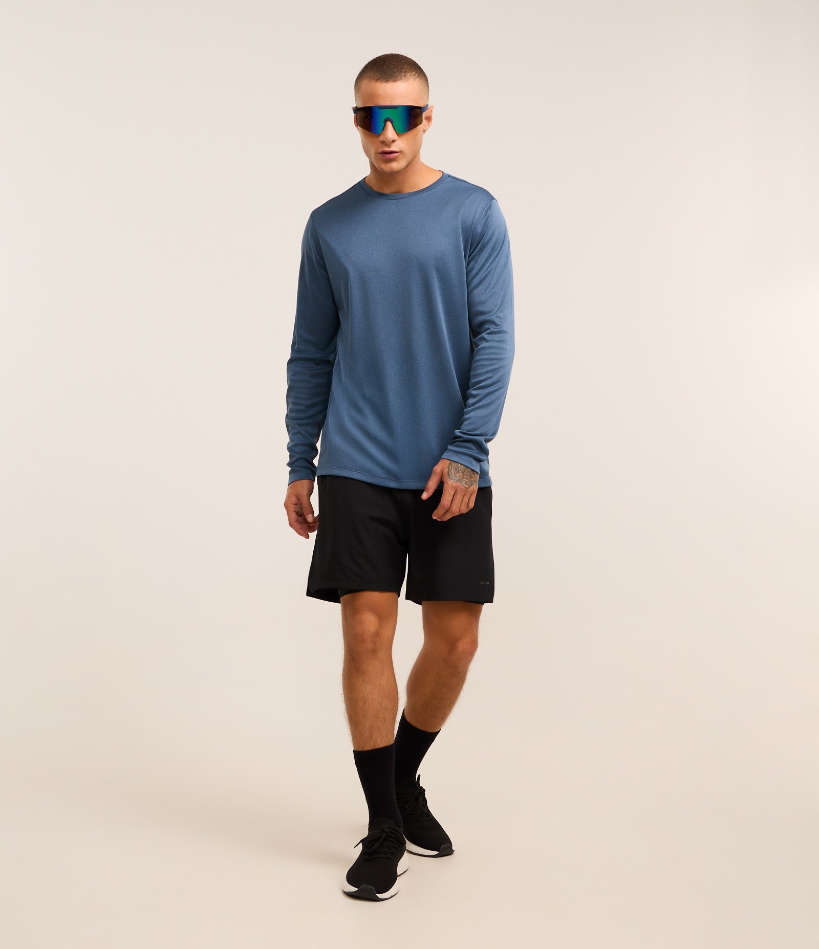 Camiseta Comfort Esportiva com Tecnologia Dry e Proteção UV Azul 2