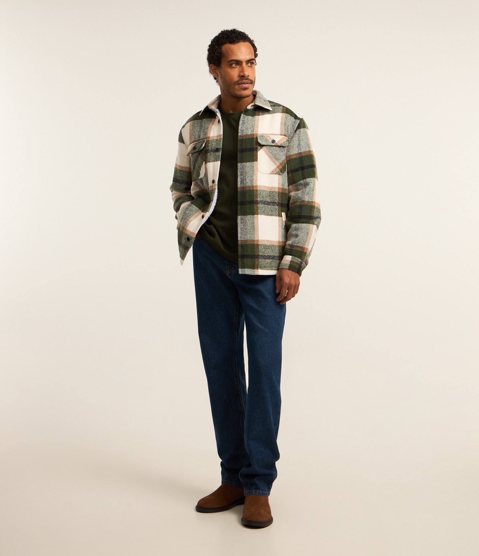 Camiseta Regular em Algodão Texturizado Verde Escuro 6