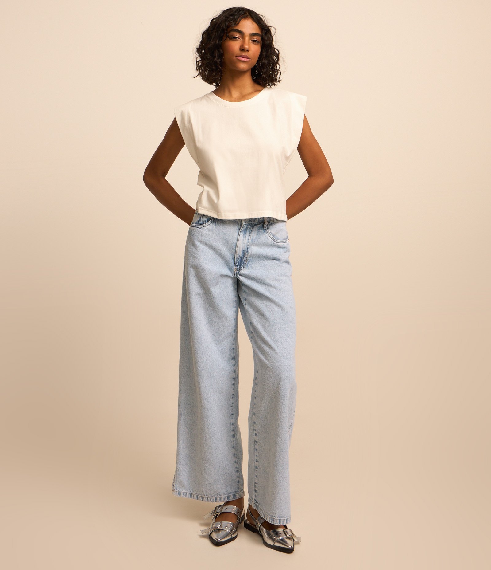 Blusa sem Manga em Algodão Efeito Ombreira Branco 2