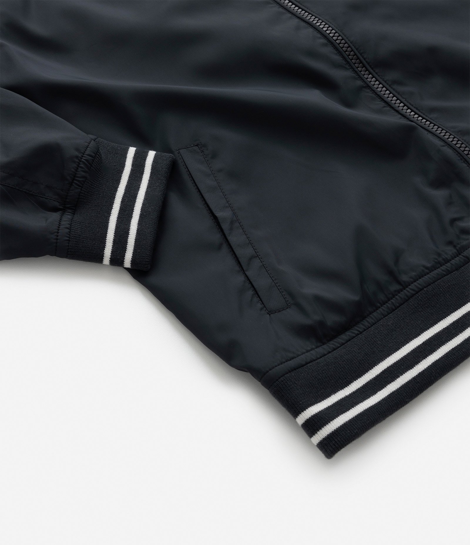 Jaqueta Quebra-Vento Infantil com Capuz - Tam 5 a 14 Anos Preto 4