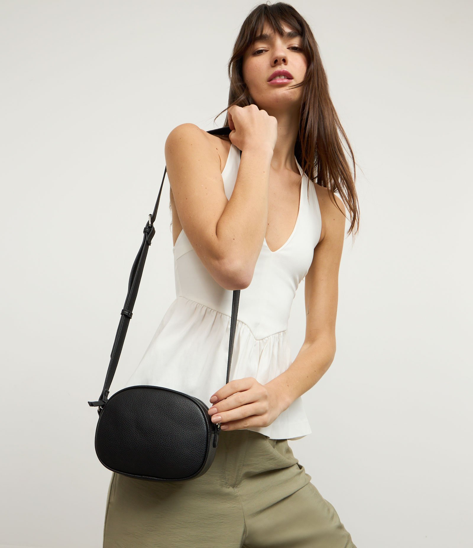 Bolsa Camera Bag Pequena com Bolso Frontal Preto 1