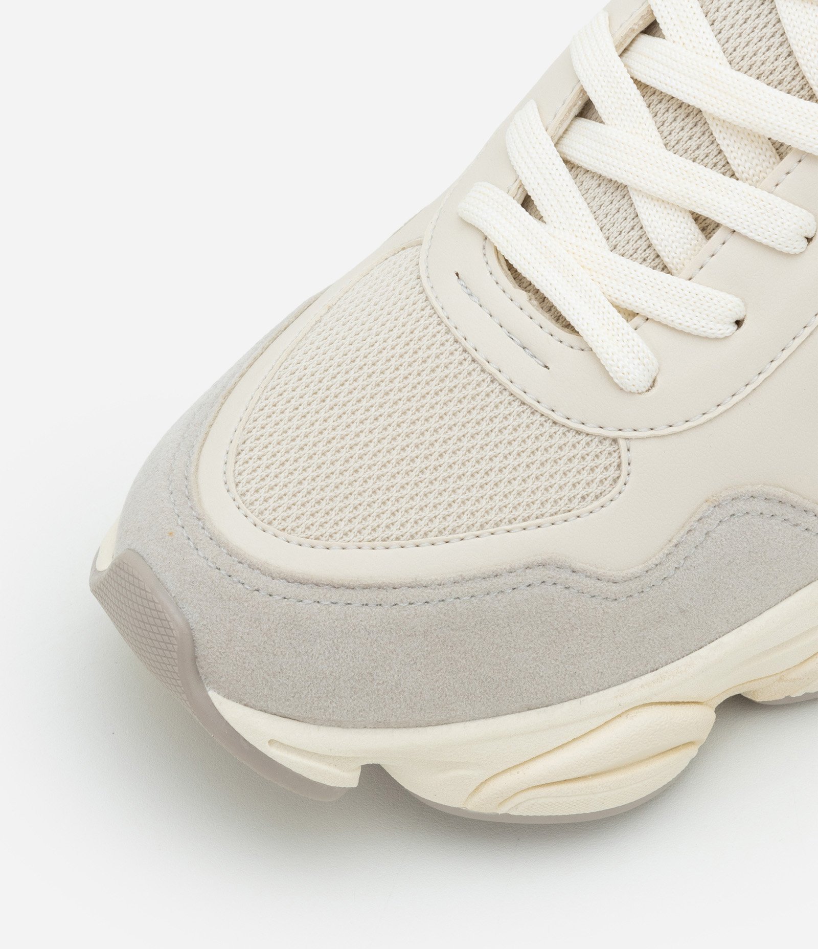 Tênis Dad Sneaker em PU com Recortes e Solado Alto Bege 4