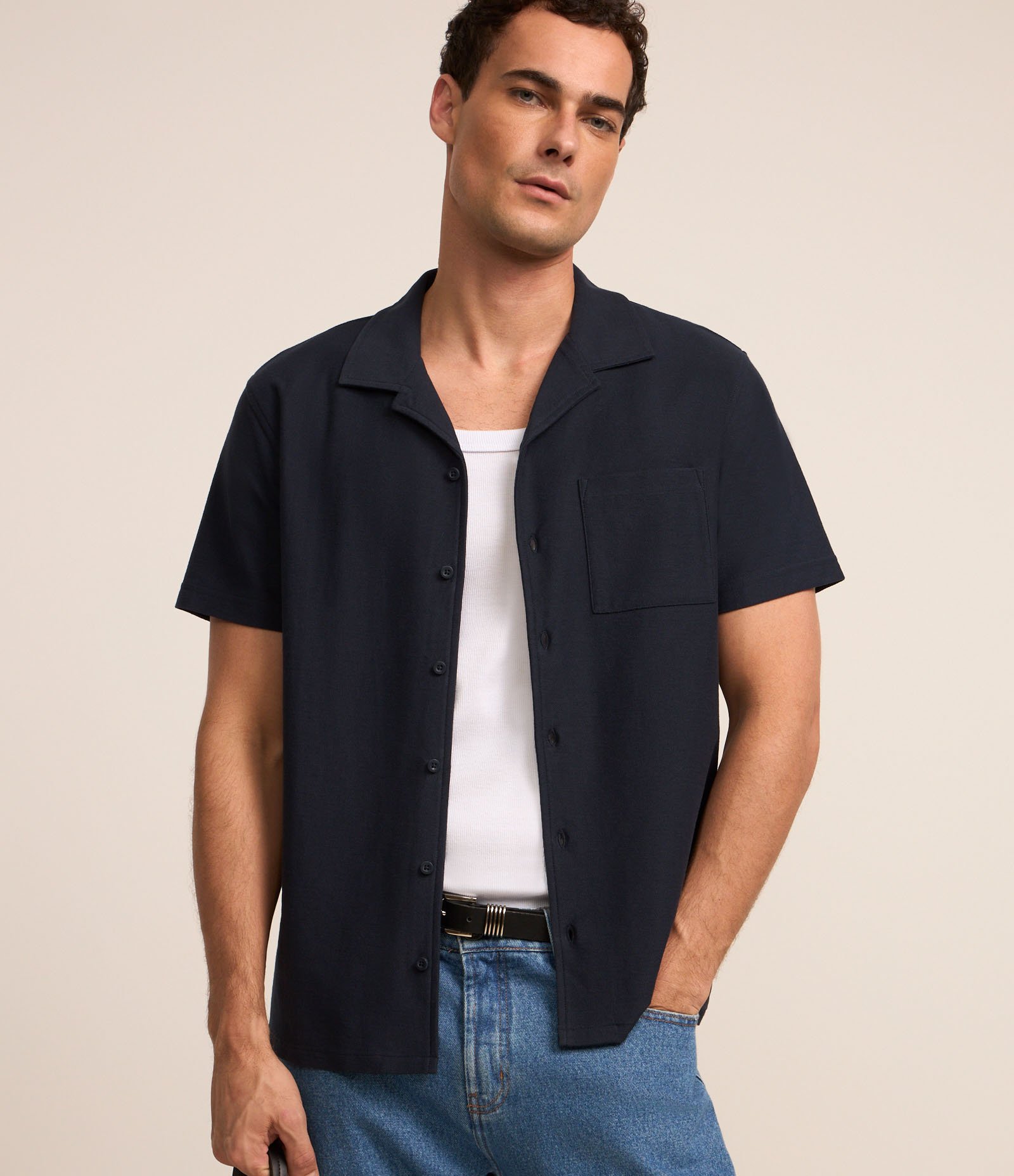 Camisa em Piquet com Textura e Bolso Frontal Azul Marinho 1