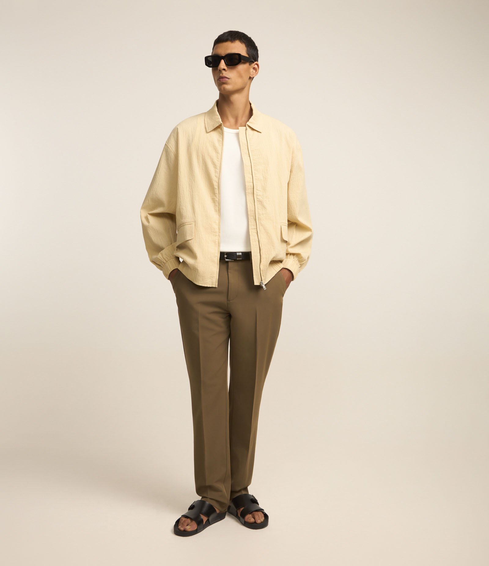 Calça Básica em Alfaiataria com Elastano Marrom 1