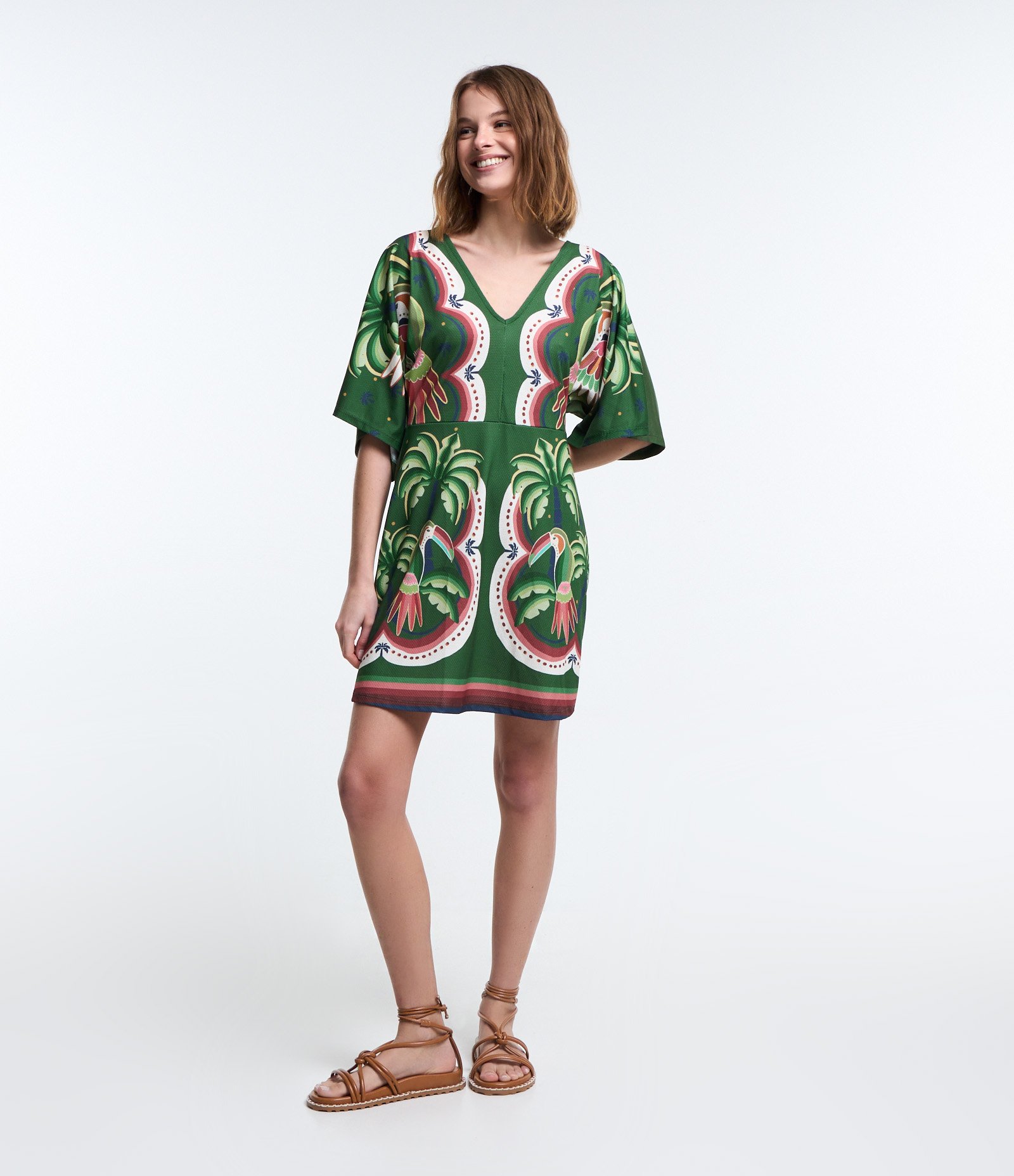Vestido Curto Texturizado e Estampa Tropical Verde 2