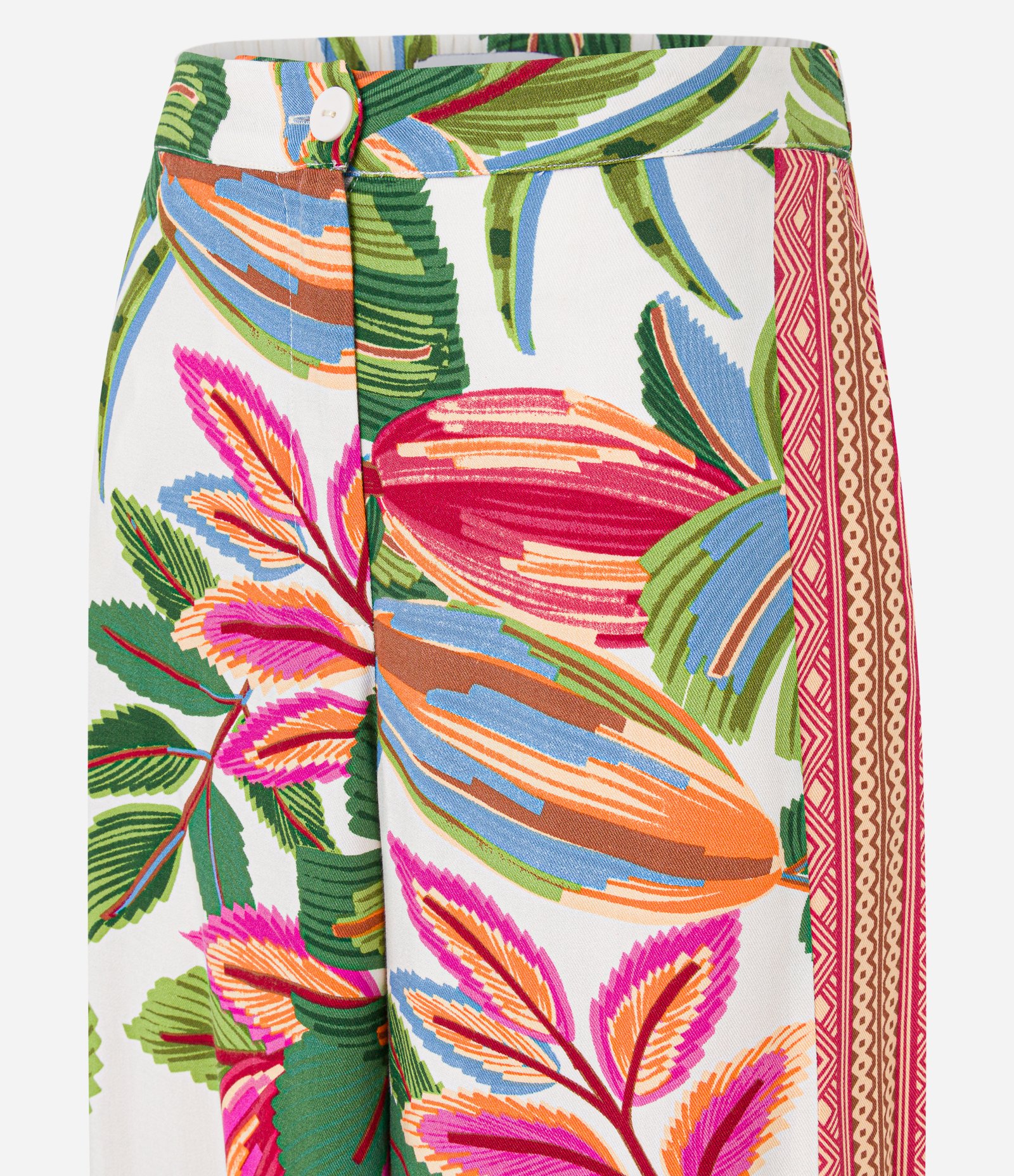 Calça Pantalona em Viscose com Estampa Tropical e Recorte Étnico Multicores 6