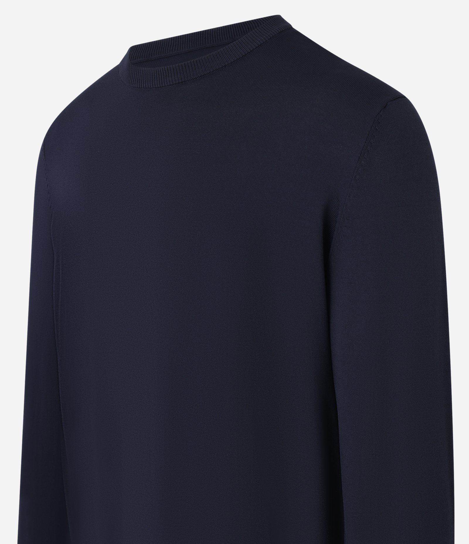 Suéter Básico em Viscose com Gola Redonda 5