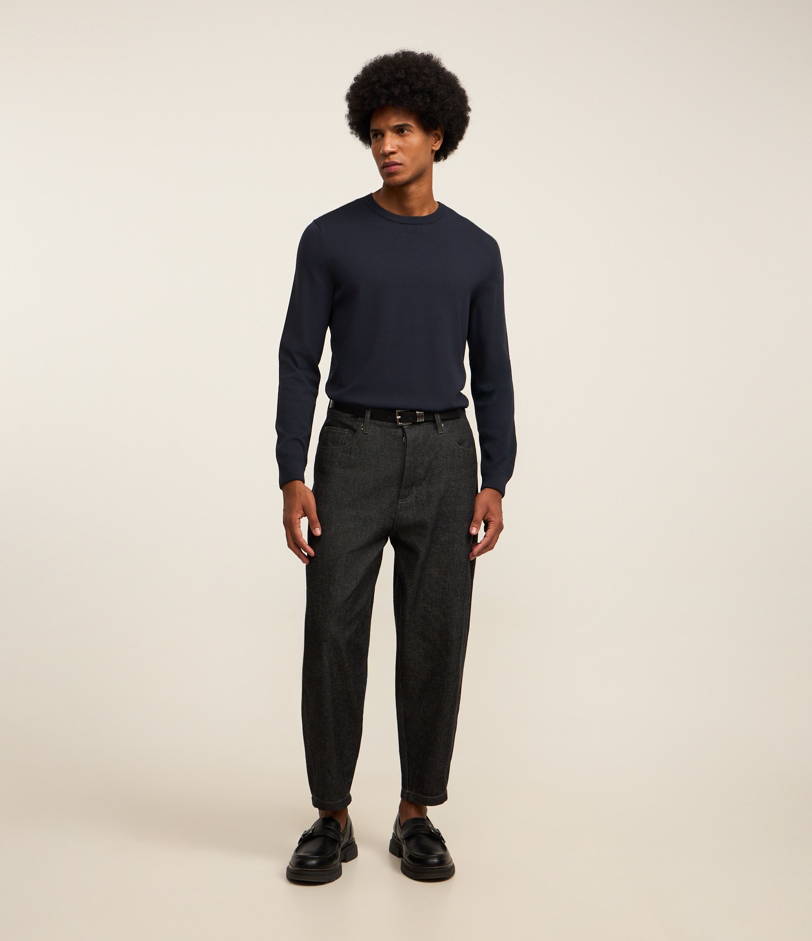 Suéter Básico em Viscose com Gola Redonda 2