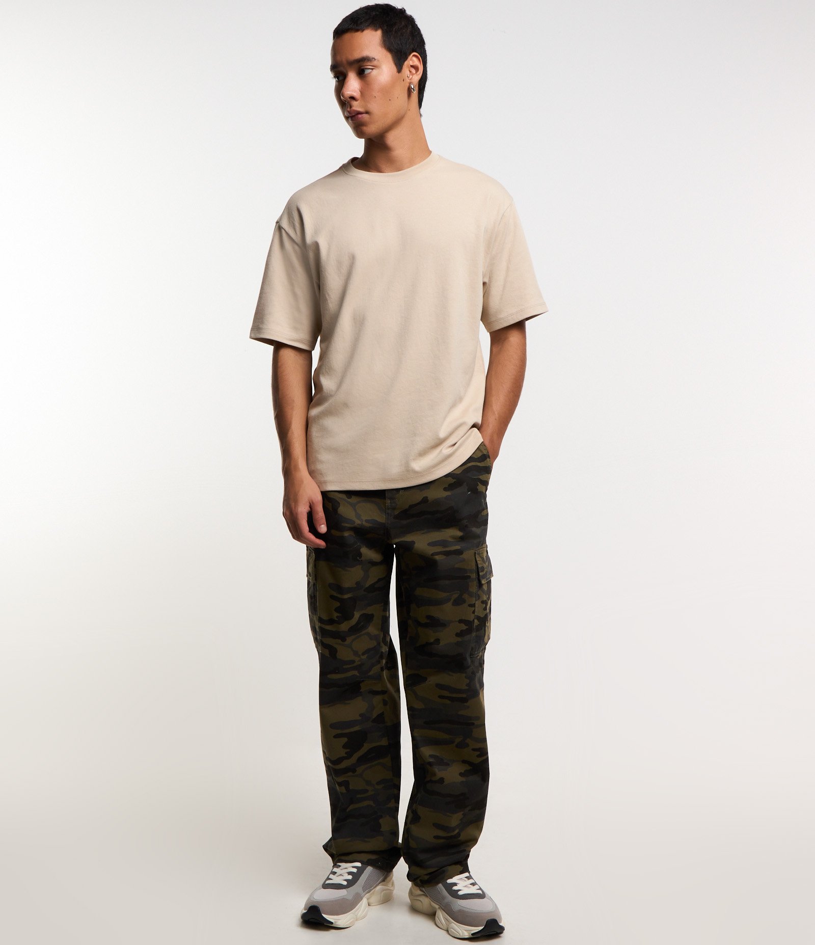 Camiseta Boxy em Algodão com Gola Redonda Bege 2