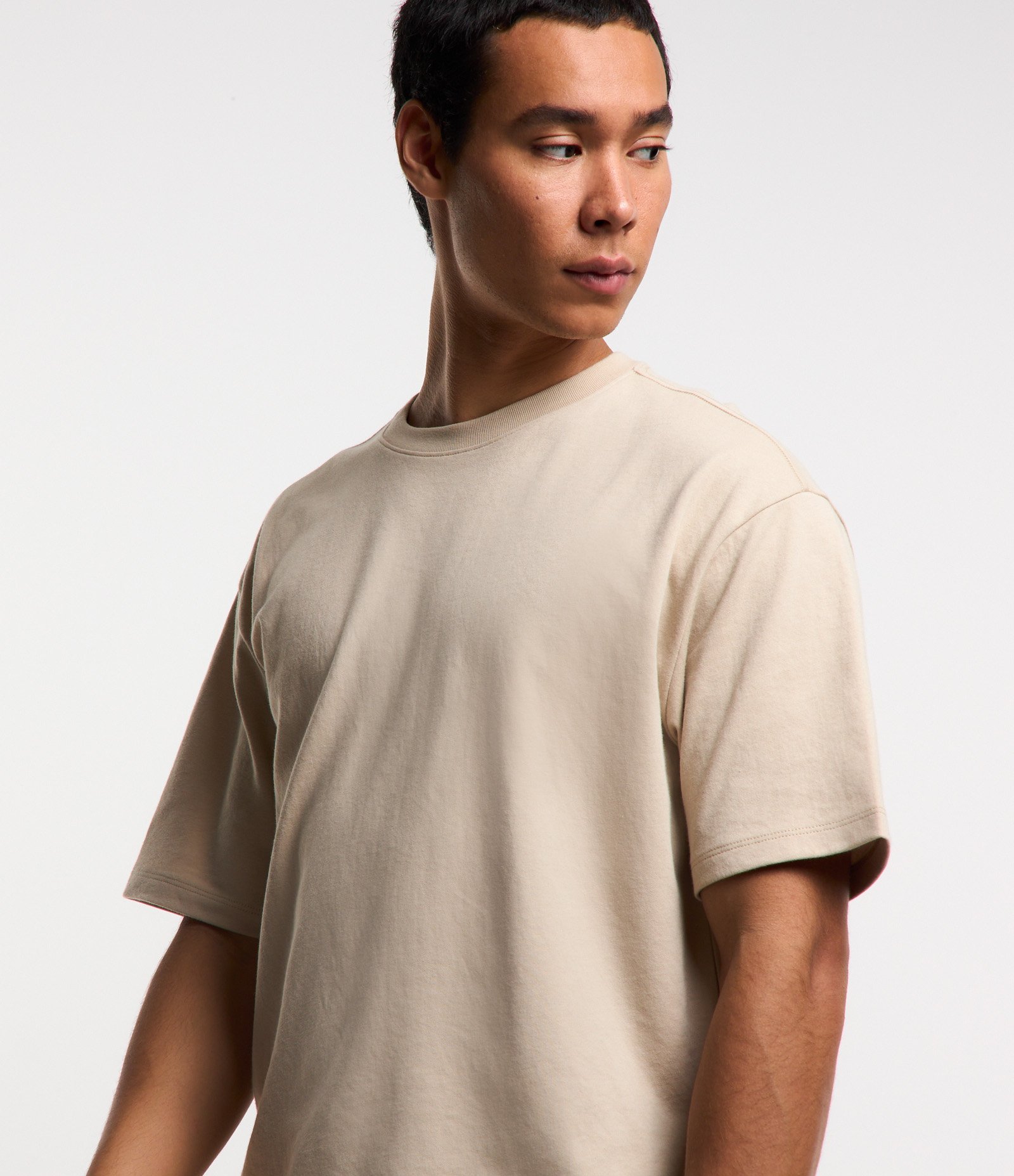 Camiseta Boxy em Algodão com Gola Redonda Bege 3