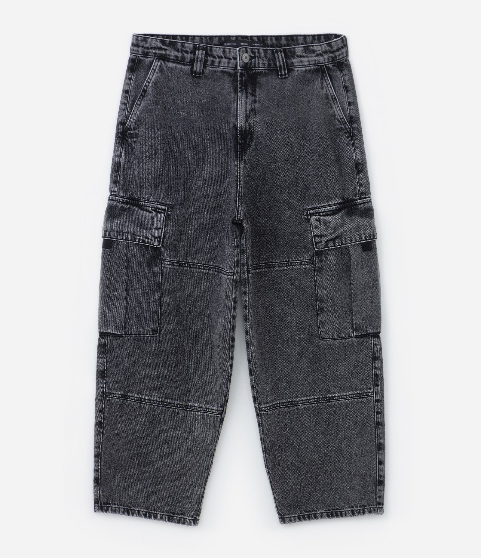 Calça Skater em Jeans com Bolsos Cargo Preto 5