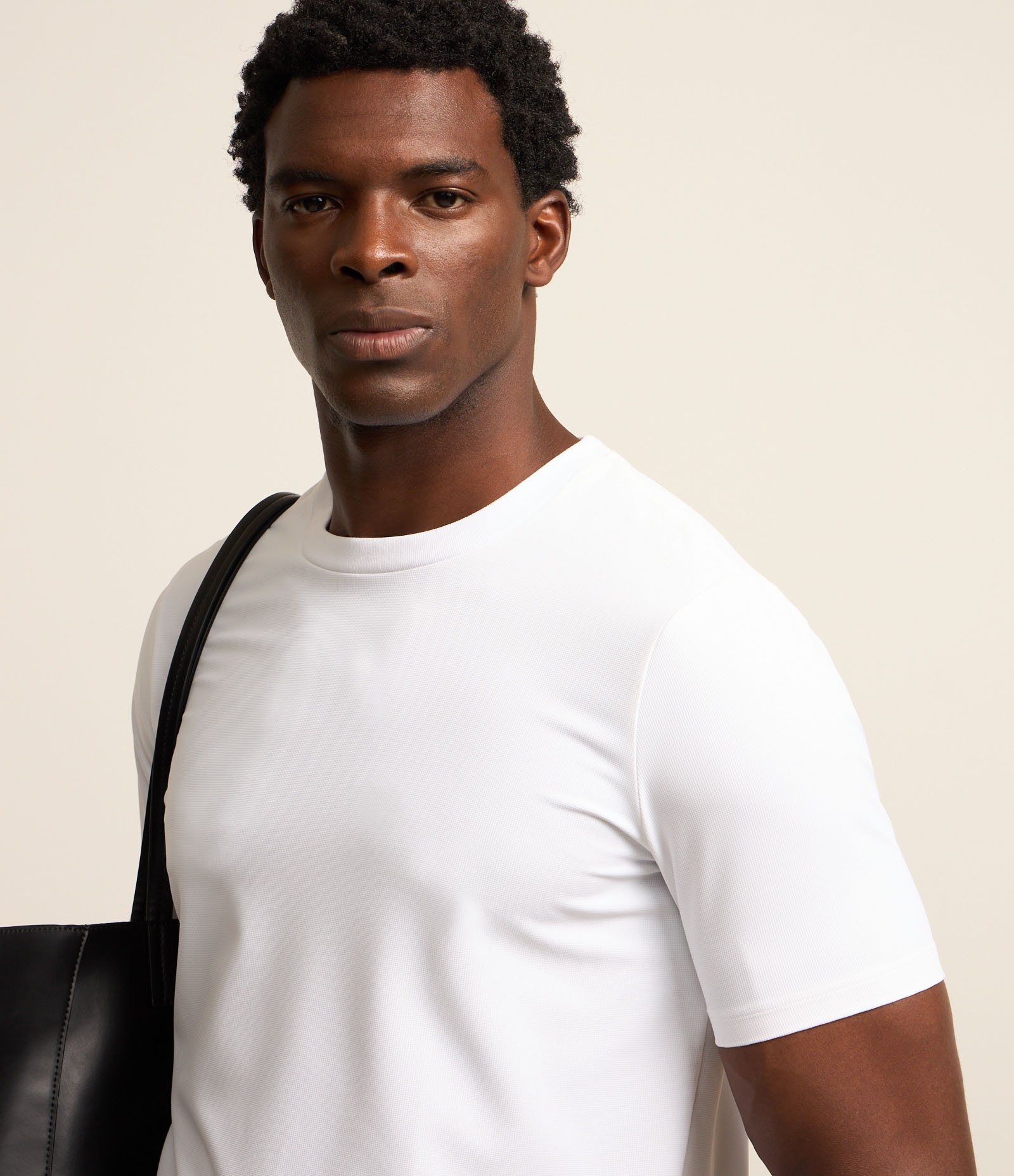 Camiseta Slim Maquinetada Performance com Gola Redonda Branco 5