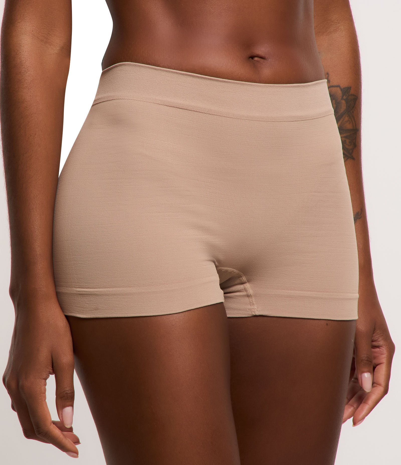 Calcinha Boxer Sem Costura Bumbum Perfeito Trifil Bege 1