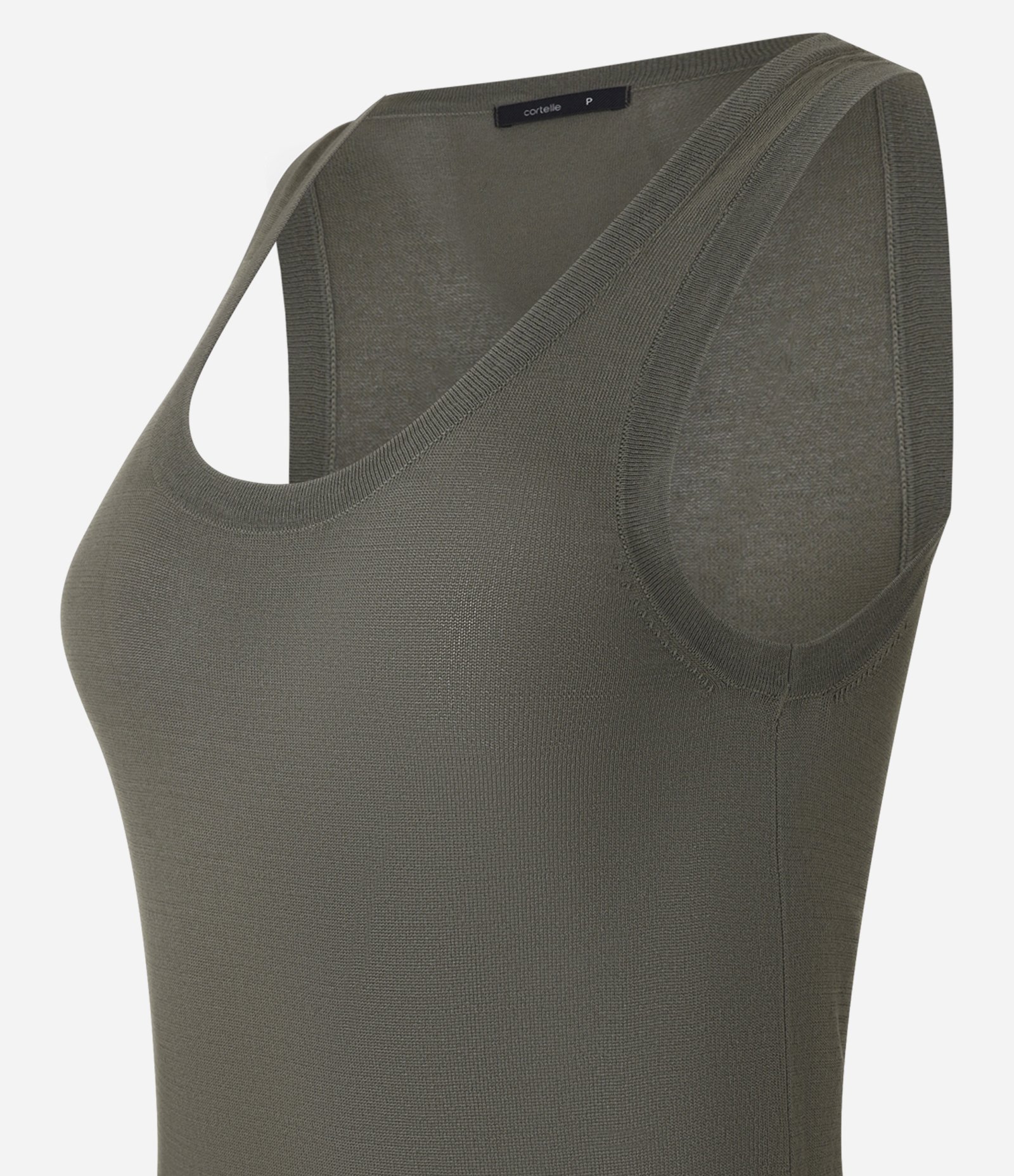 Blusa Sem Manga em Tricô Leve com Gola U Verde Militar 6