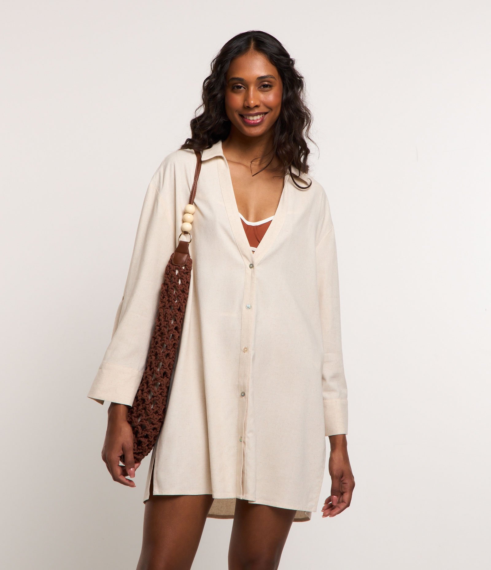 Saída de Praia Camisa em Viscolinho Bege 1