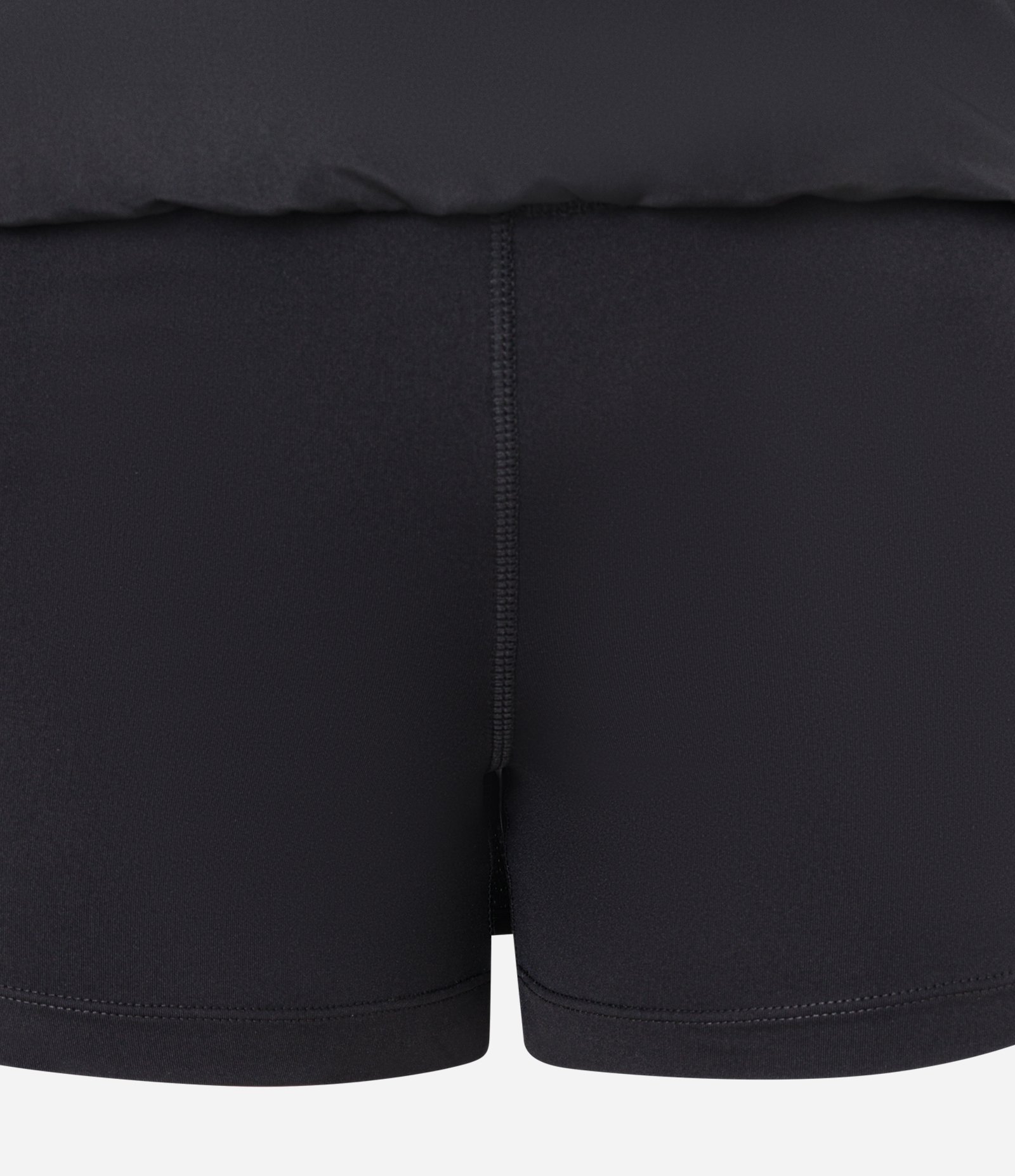 Short Saia Esportivo com Recorte em Tela Preto 7