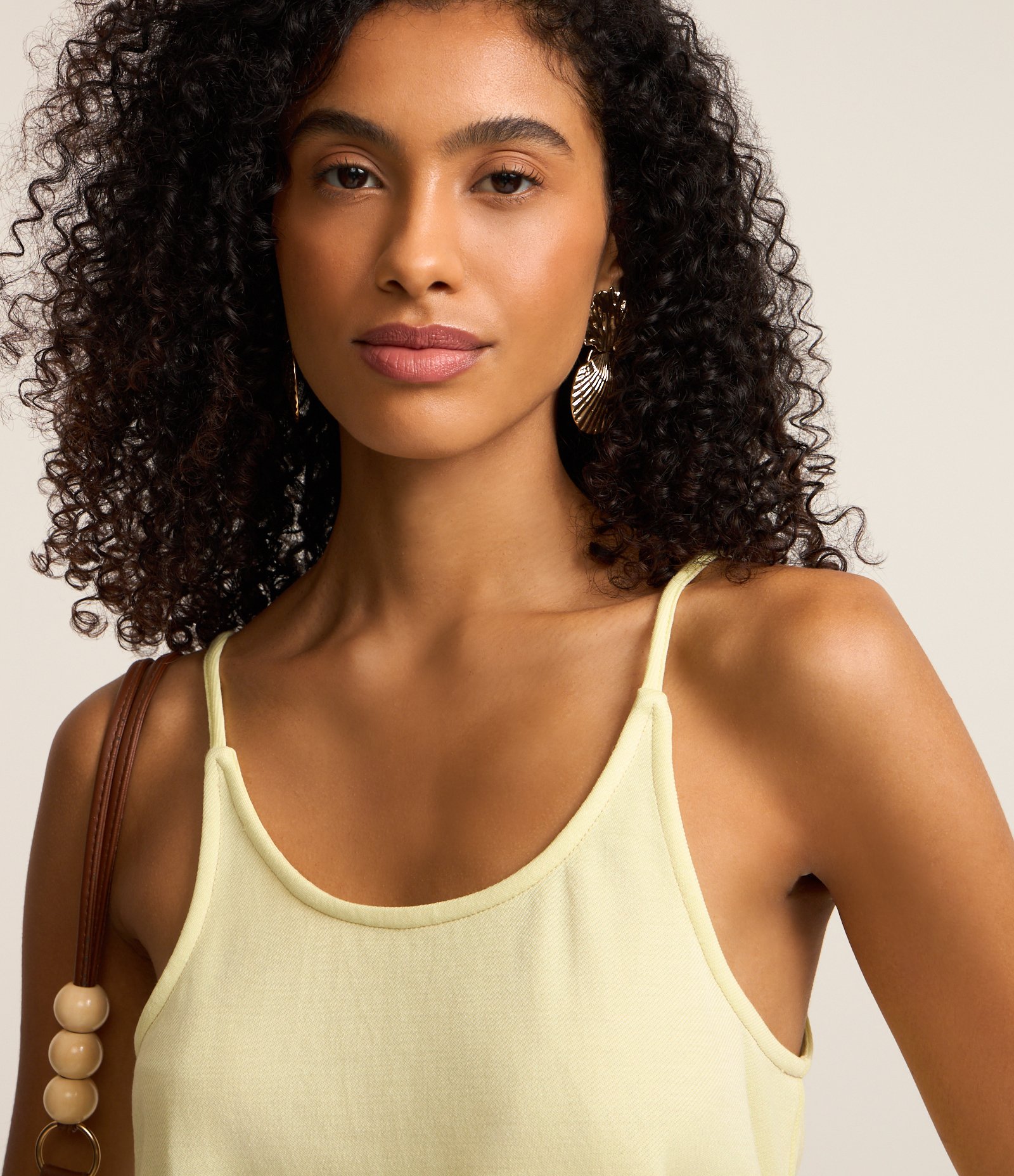 Blusa de Alça em Piquet com Gola Redonda Verde 1