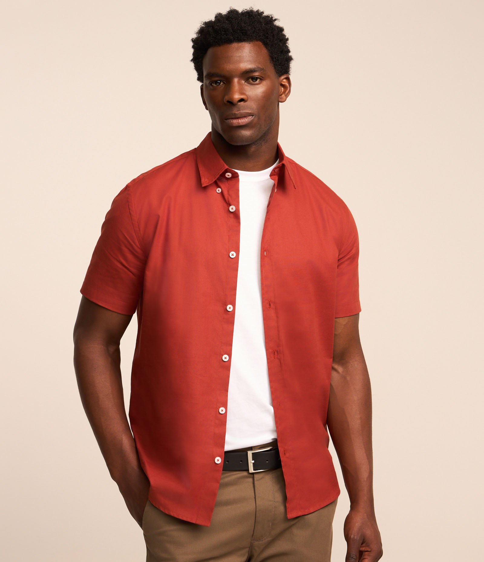 Camisa Regular em Oxford com Abotoamento Frontal Vermelho 1