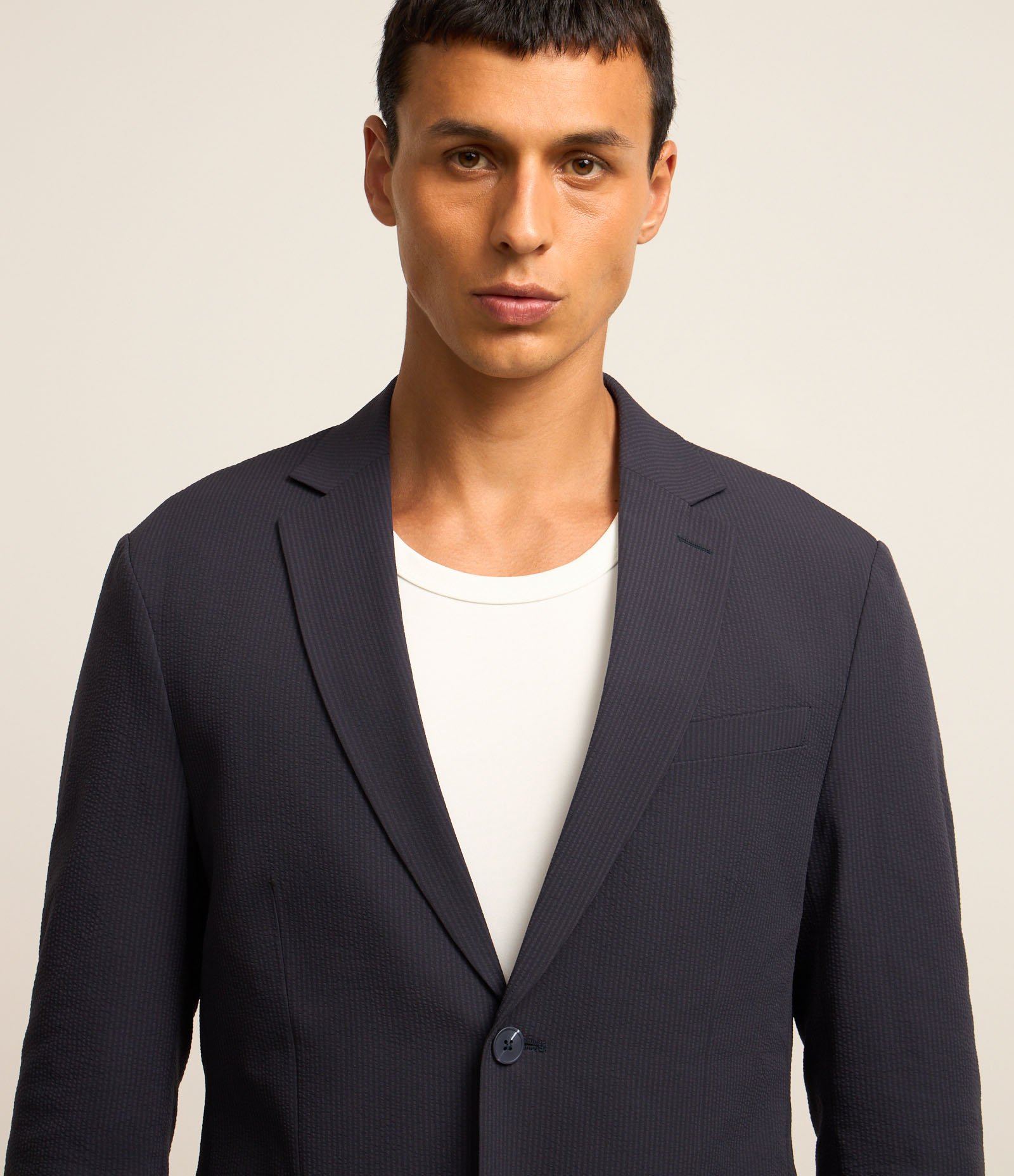 Blazer em Ana Ruga Easy Care com Textura e Gola com Lapela Cinza 3