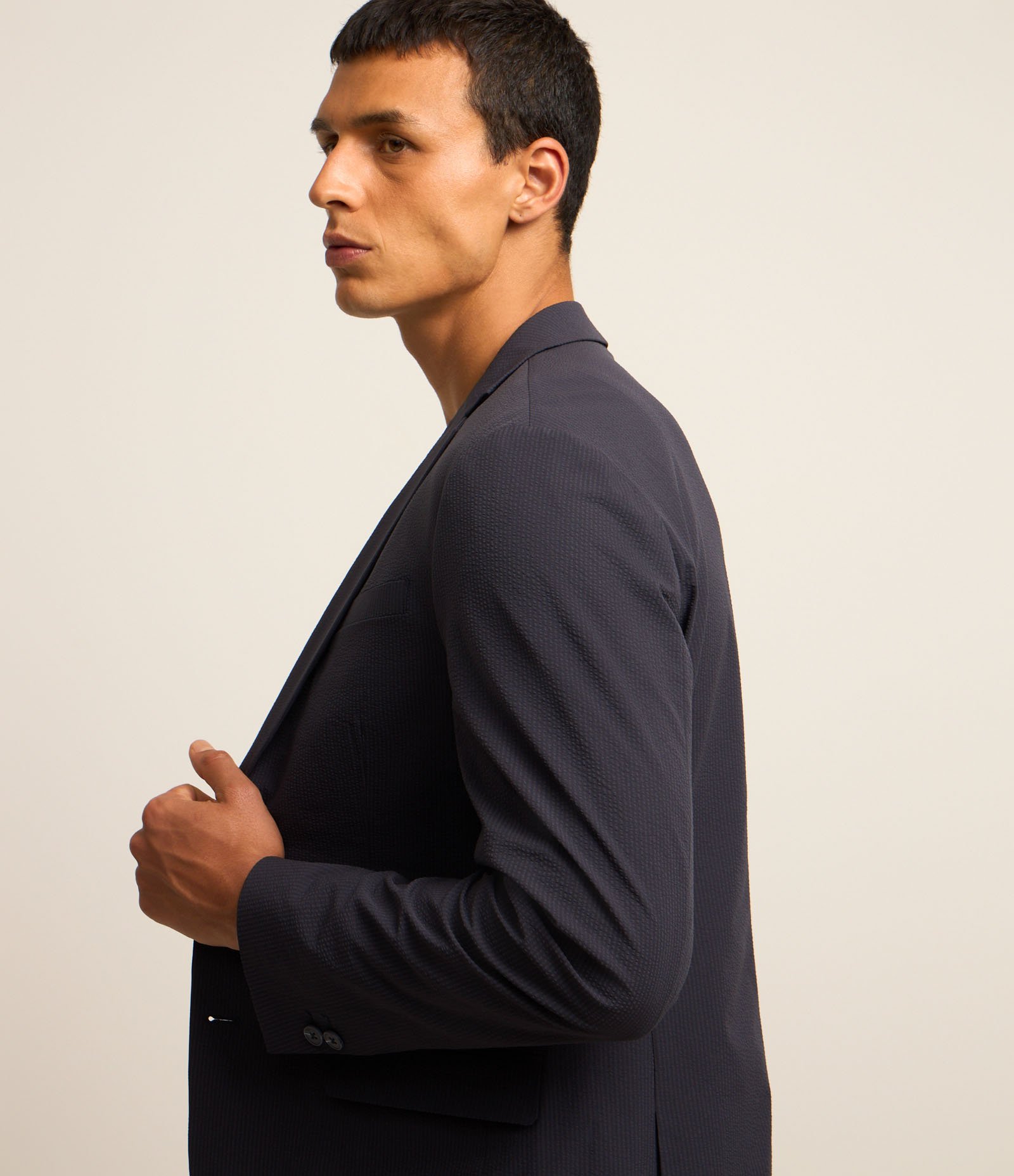 Blazer em Ana Ruga Easy Care com Textura e Gola com Lapela Cinza 5