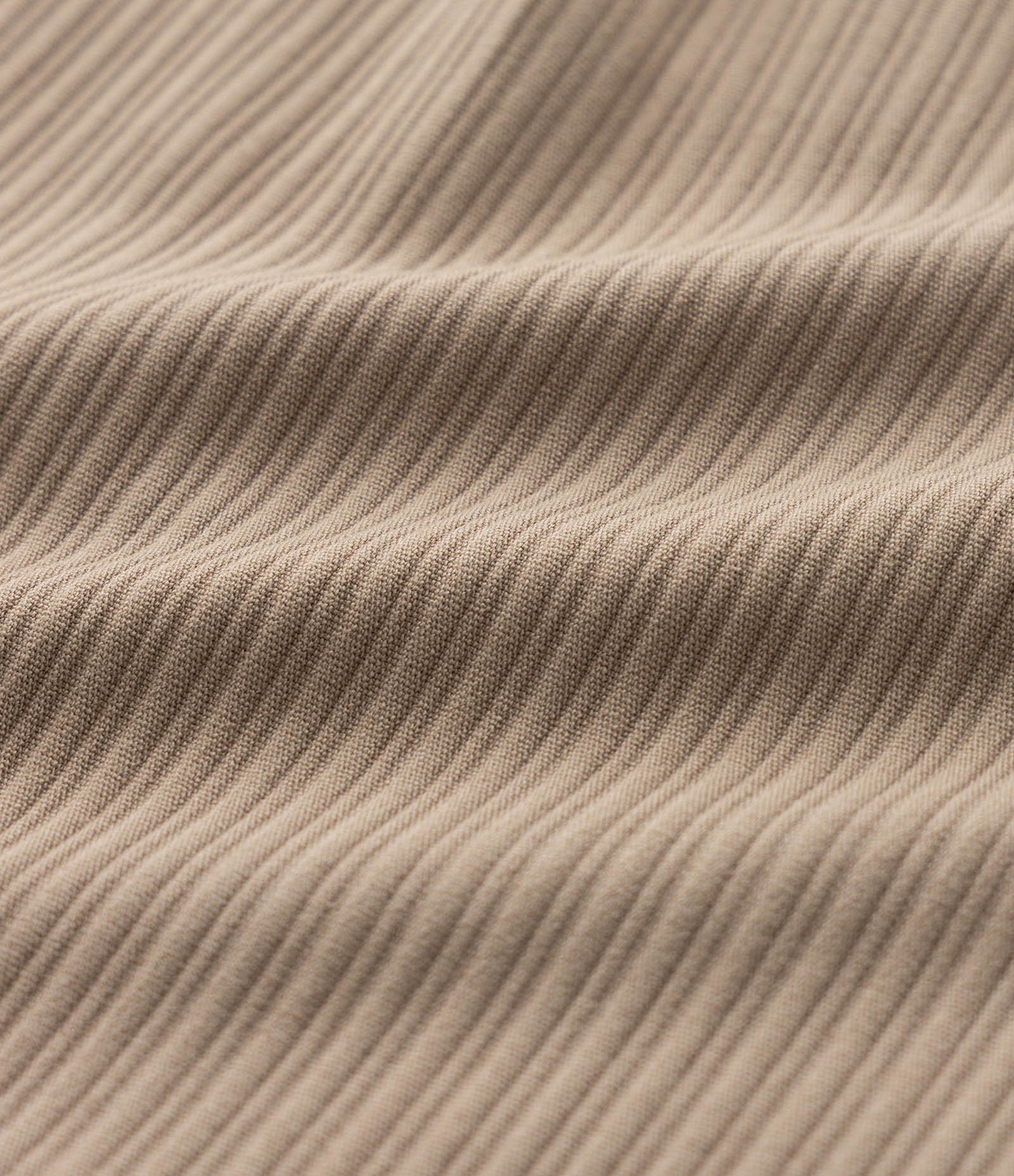 Bermuda com Cós Elástico e Textura Canelada 8