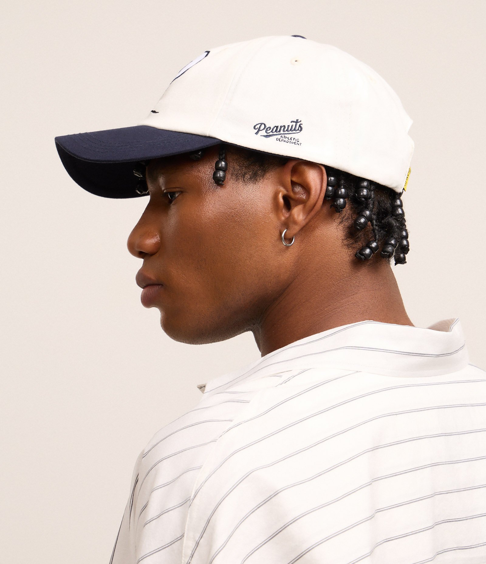 Boné em Sarja 06 Panel com Bordado Snoopy Baseball Branco 2