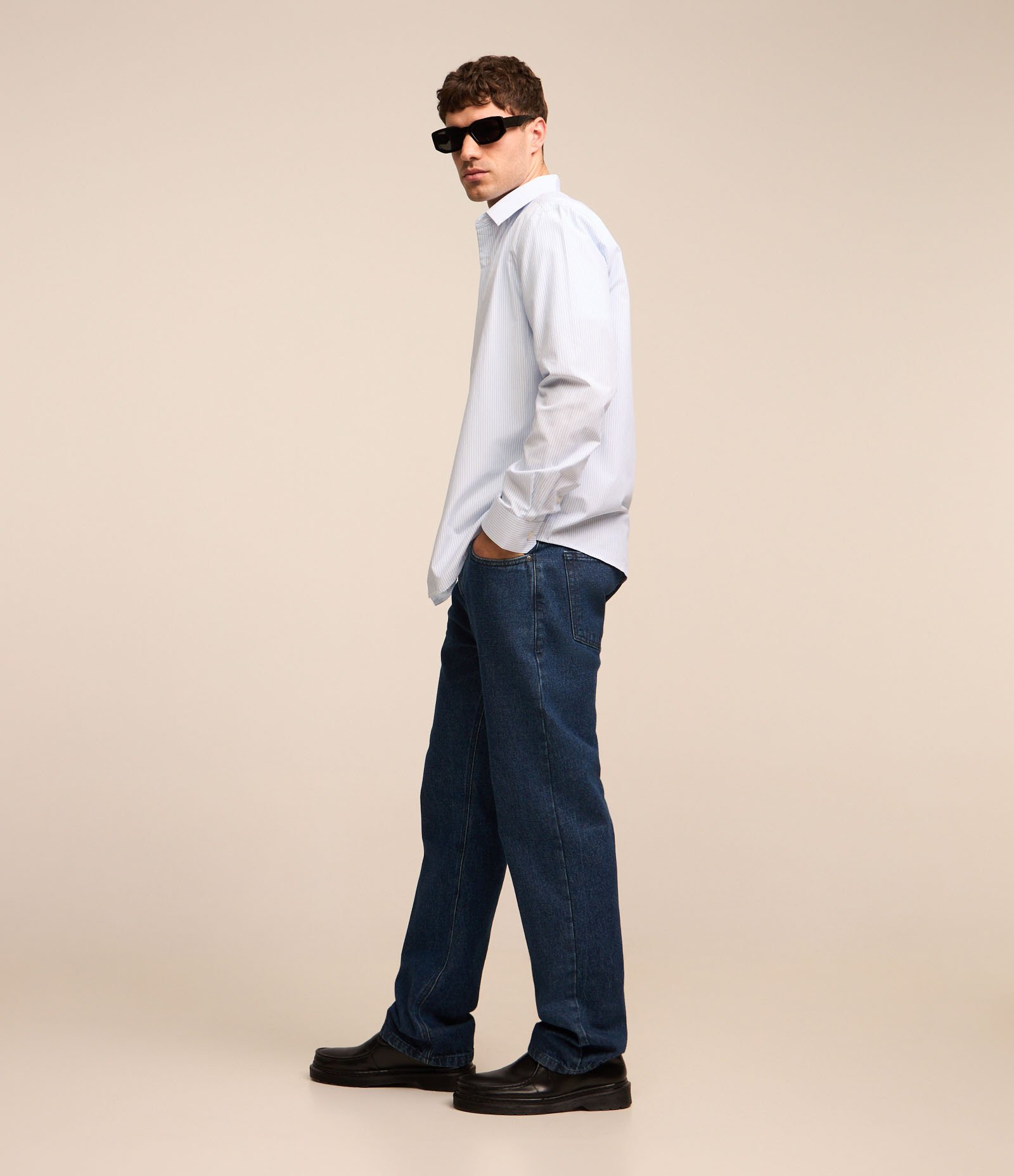 Camisa Regular em Alfaiataria Listrada Azul 4