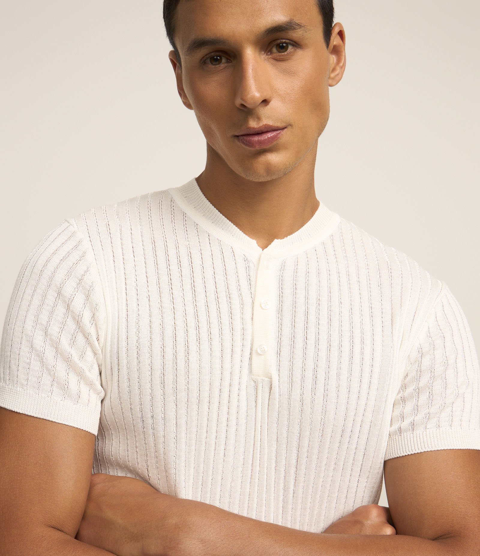 Camisa Polo Canelada com Gola Padre Branco 4