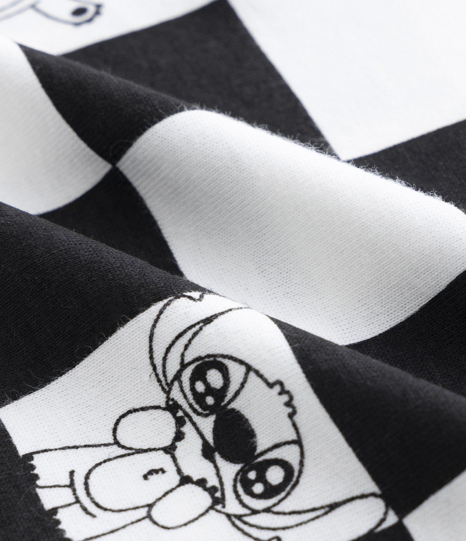 Camiseta Cropped Infantil com Estampa do Stitch Xadrez - Tam 5 a 14 Anos Preto/Branco 3