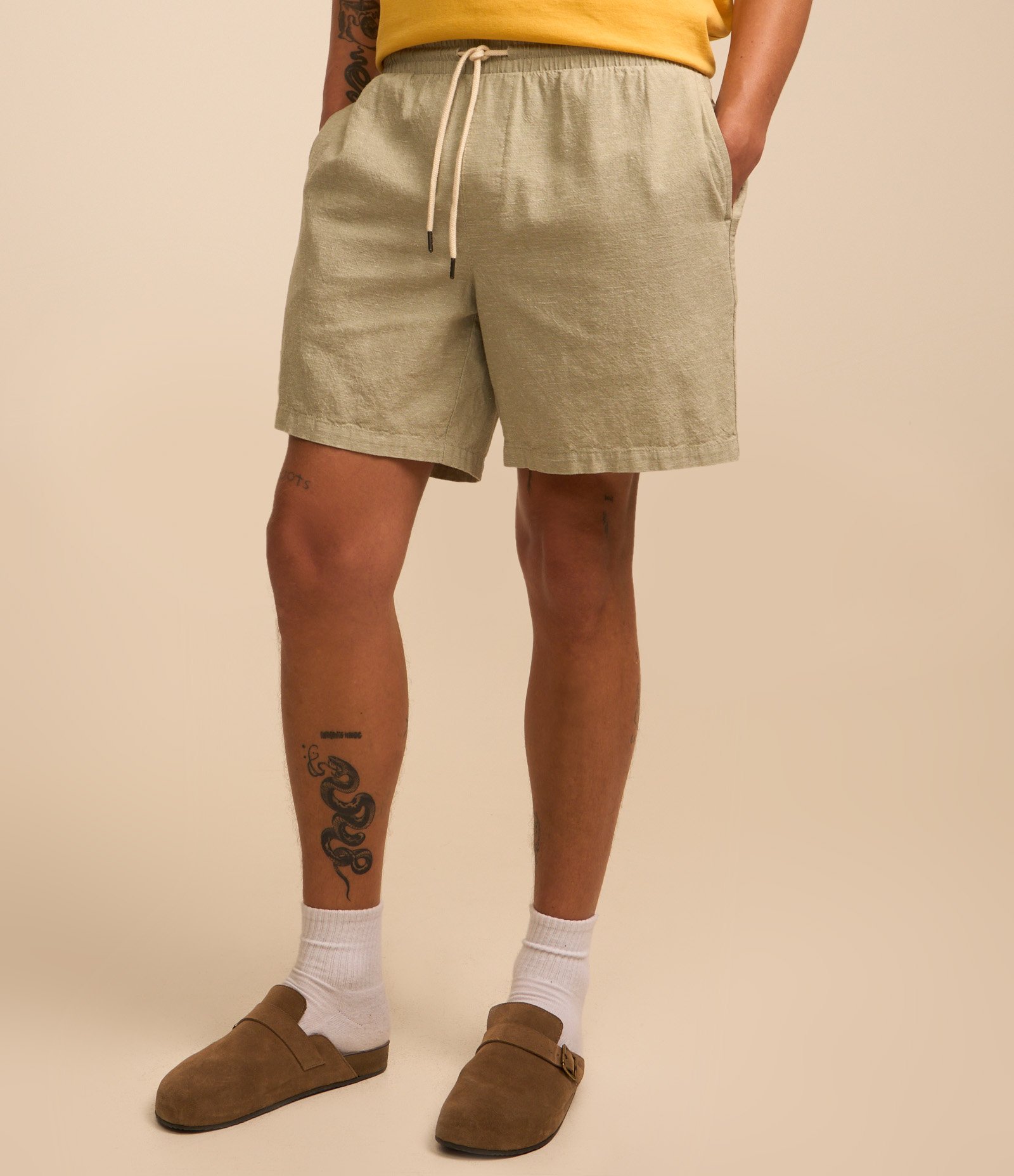 Bermuda em Algodão com Cós Elástico e Textura Bege 3