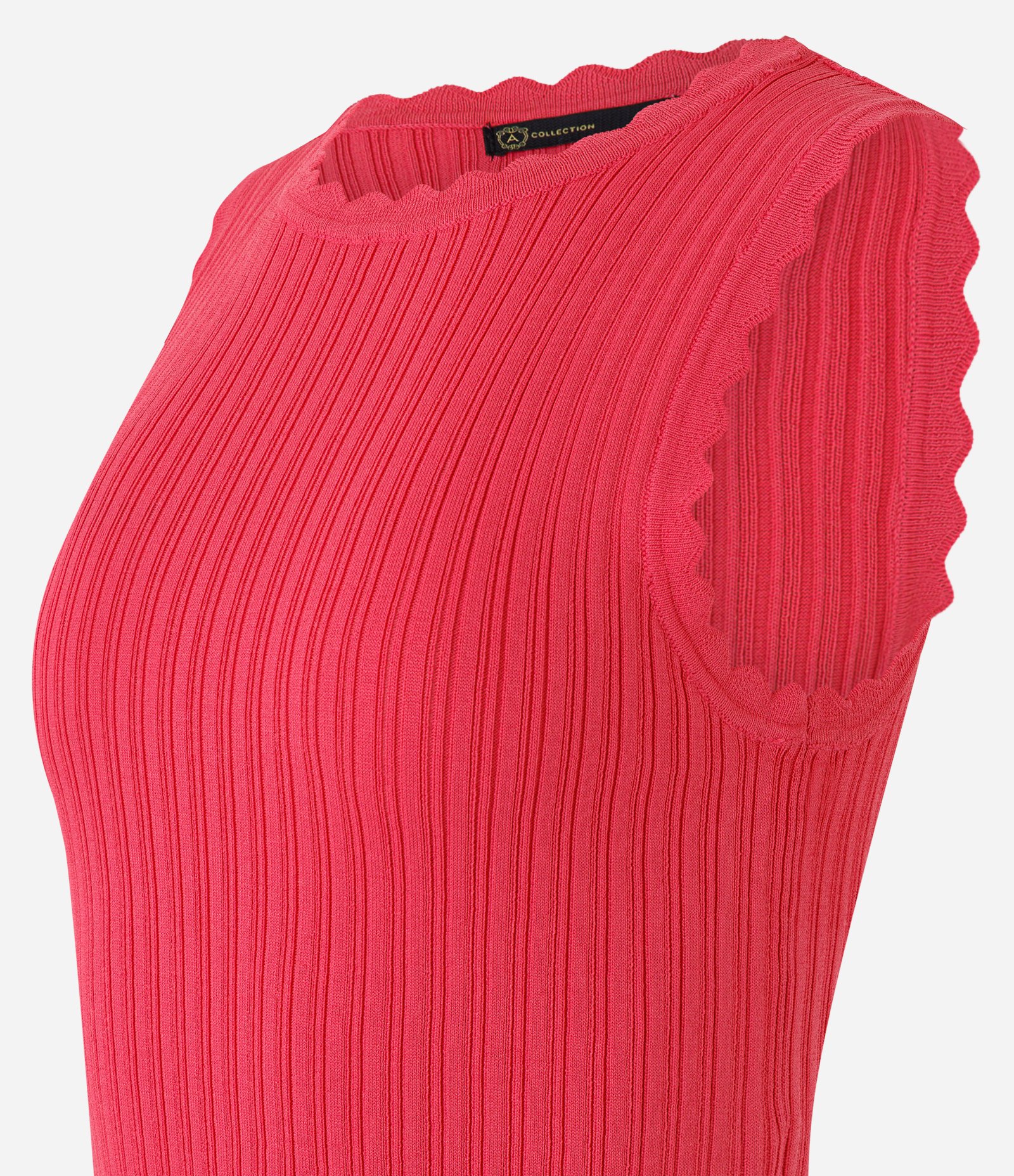 Blusa em Tricô Canelado com Detalhe Ondulados Vermelho Rosado 7