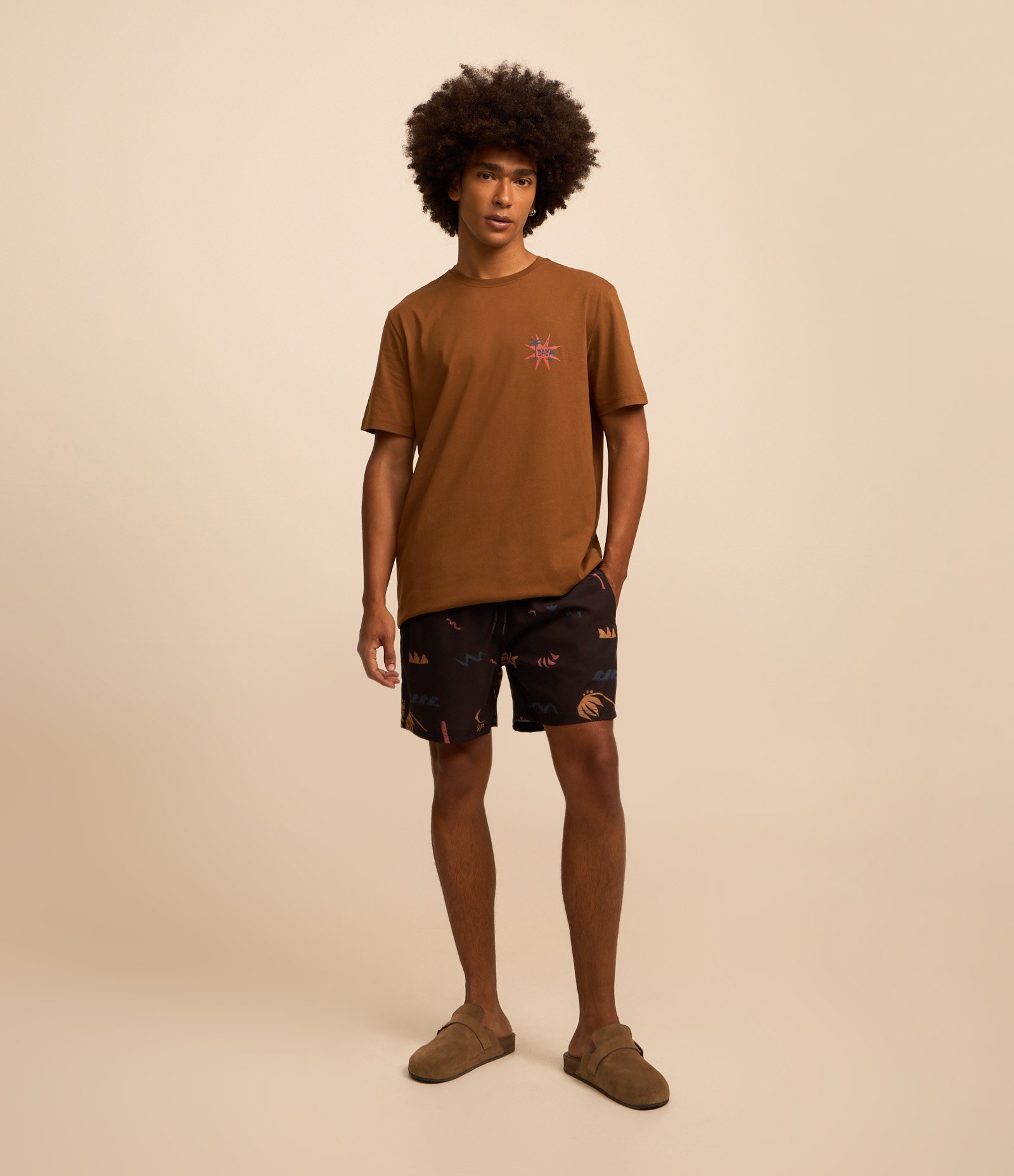 Bermuda em Microfibra com Estampa Praiana Preto 1