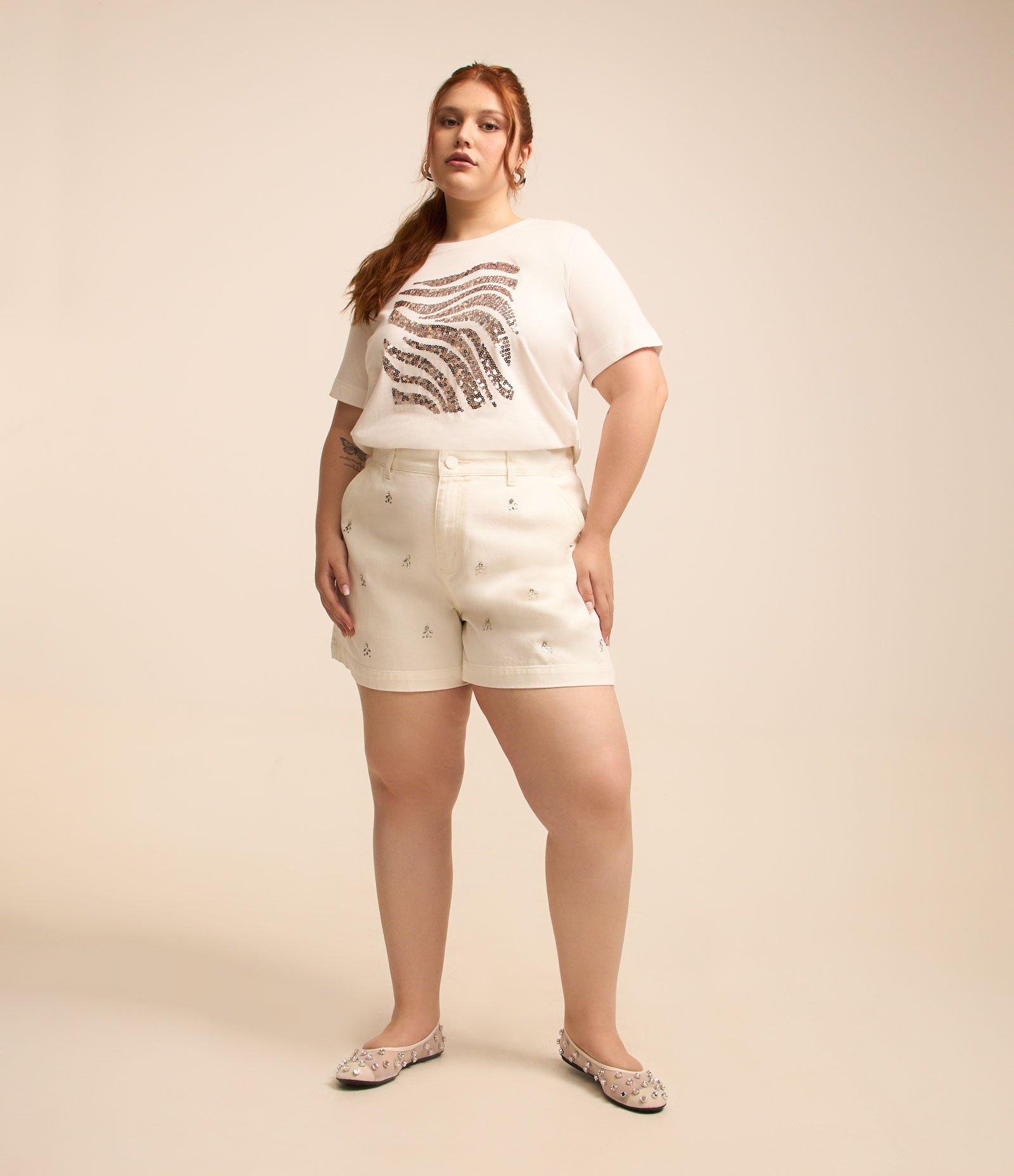 Blusa em Algodão com Paetês Bordados Curve & Plus Size Branco 2