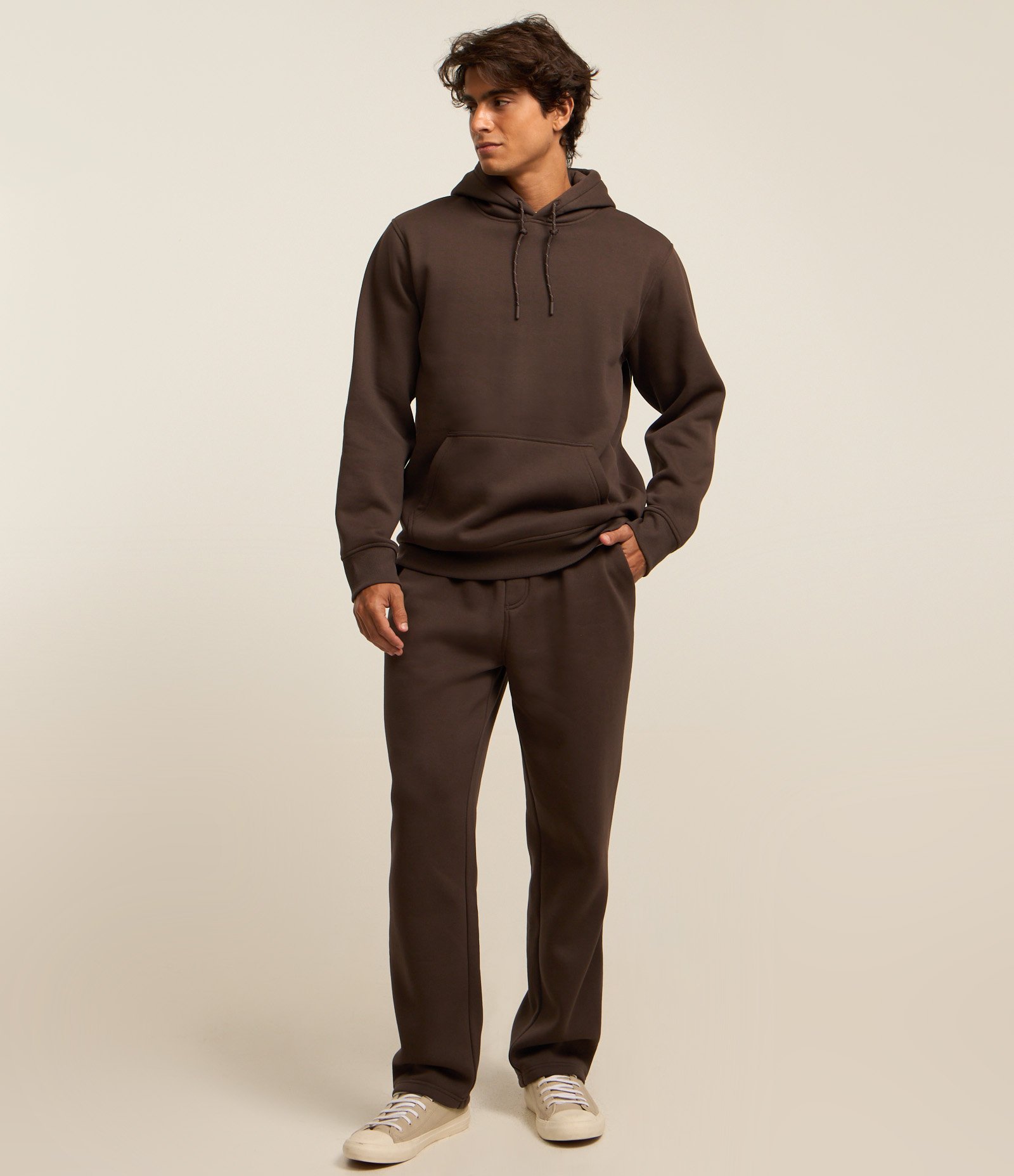 Blusão Fechado Comfort em Moletom com Capuz Marrom 2