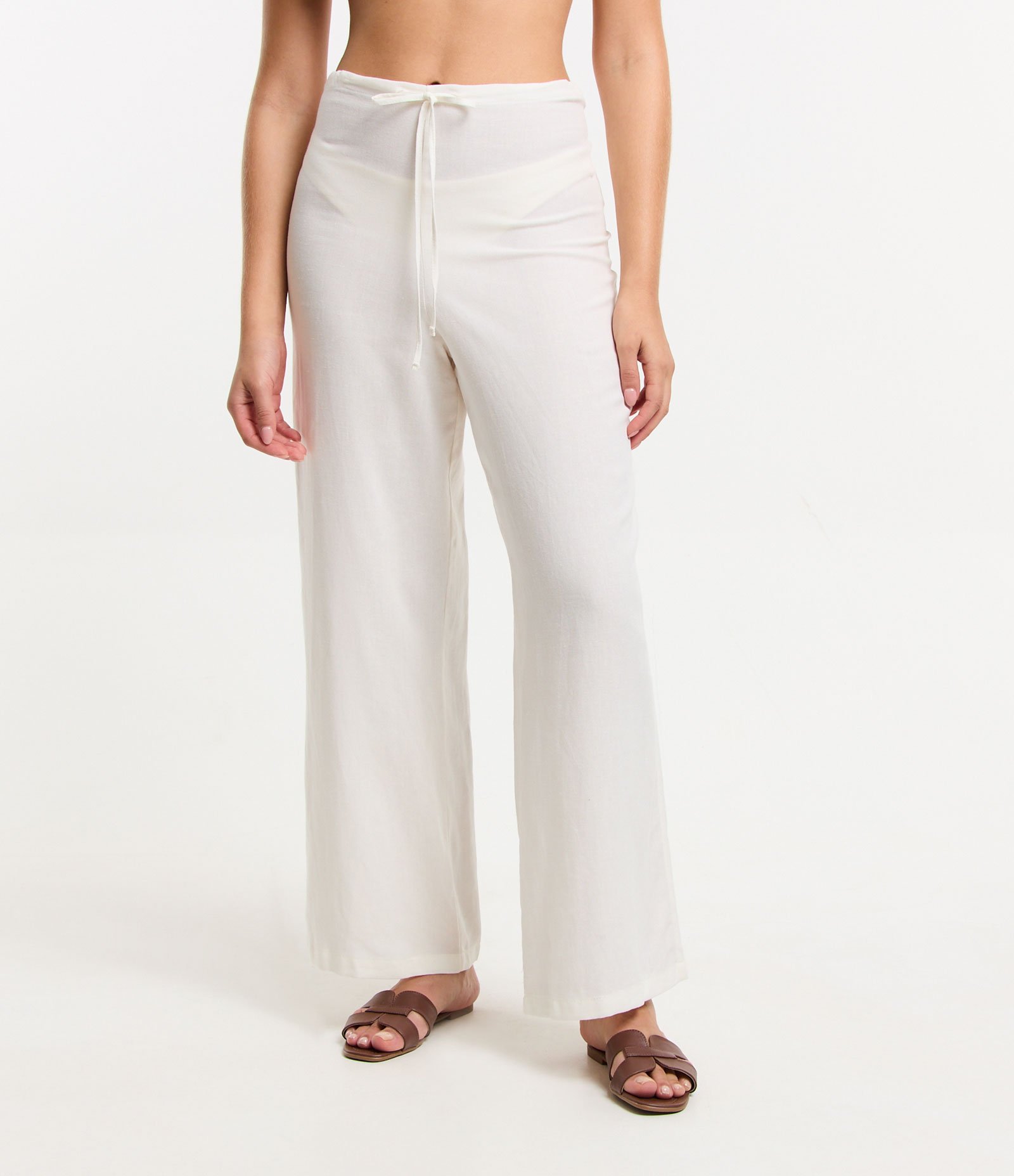 Saída de Praia Calça em Viscolinho com Amarração Off White 2