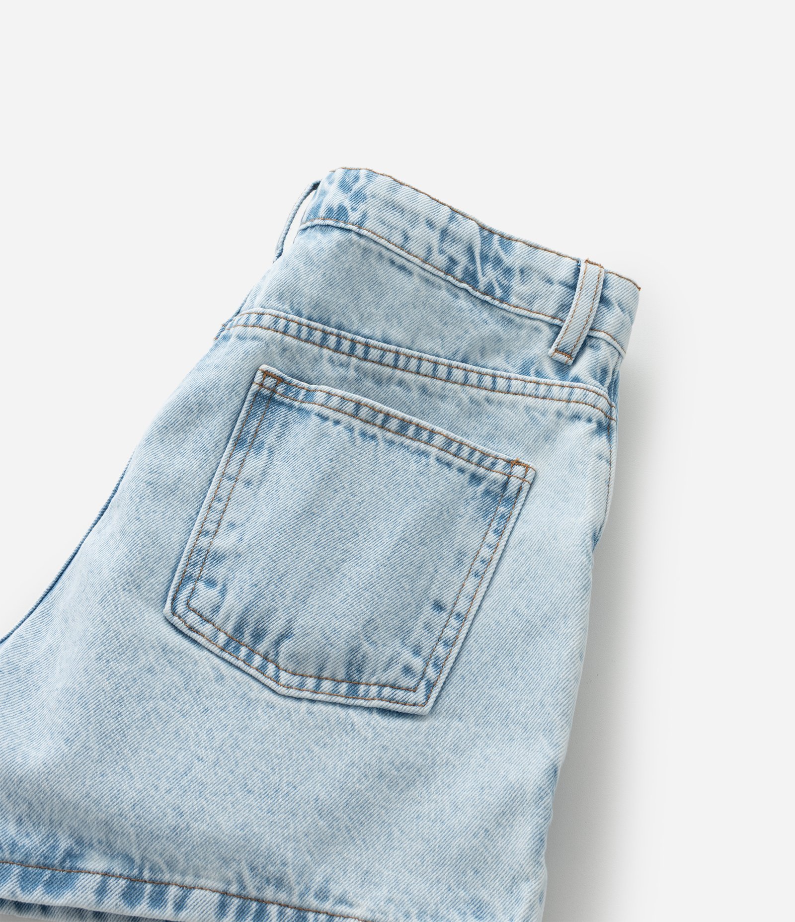 Short Saia Infantil em Jeans com Pregas e Bolsos - Tam 5 a 14 Anos Azul 6